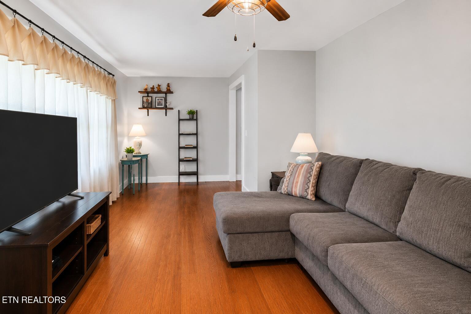 105 Rand Circle Oak Ridge TN 37830