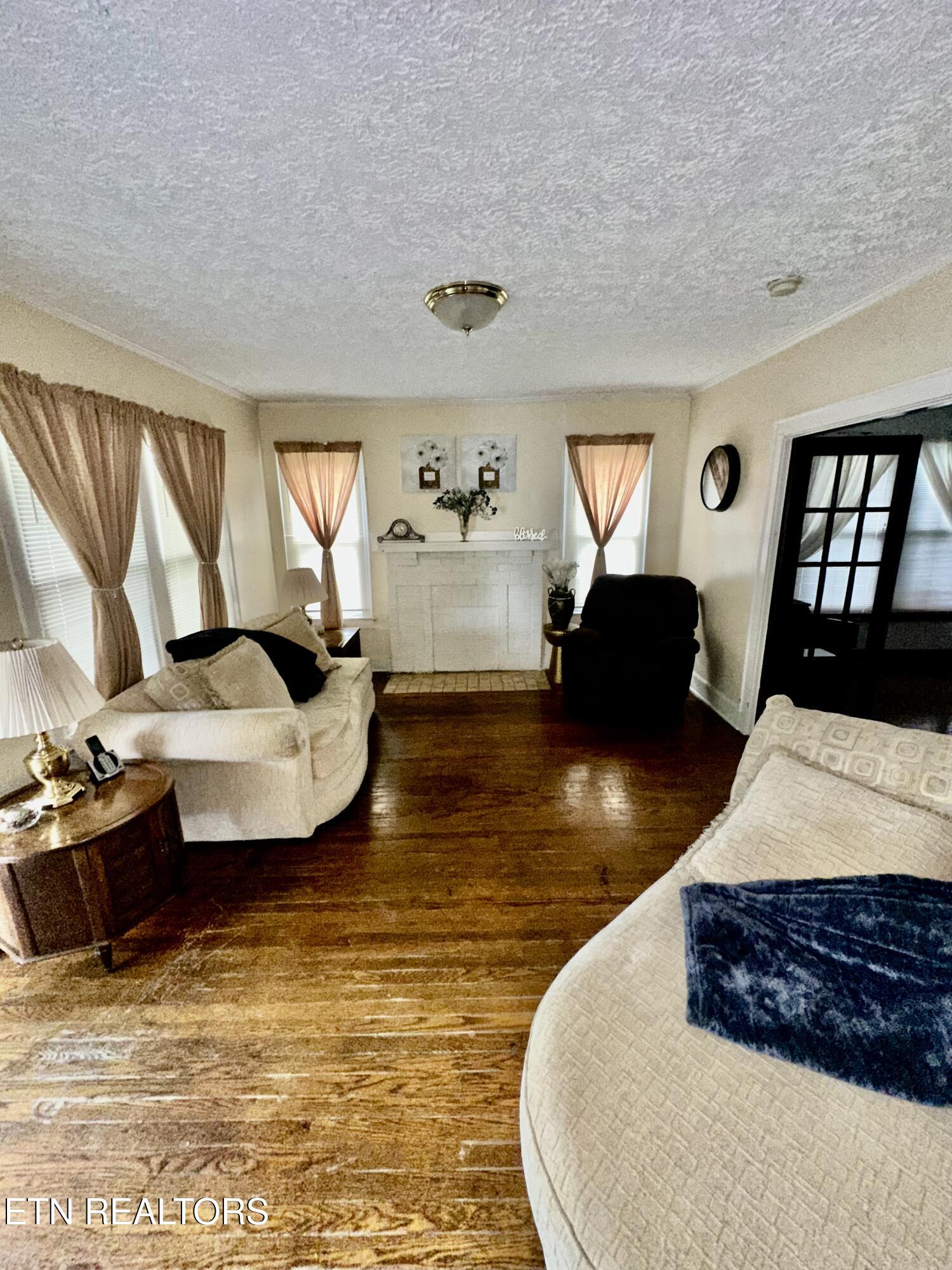 1733 Woodbine Avenue Knoxville TN 37917