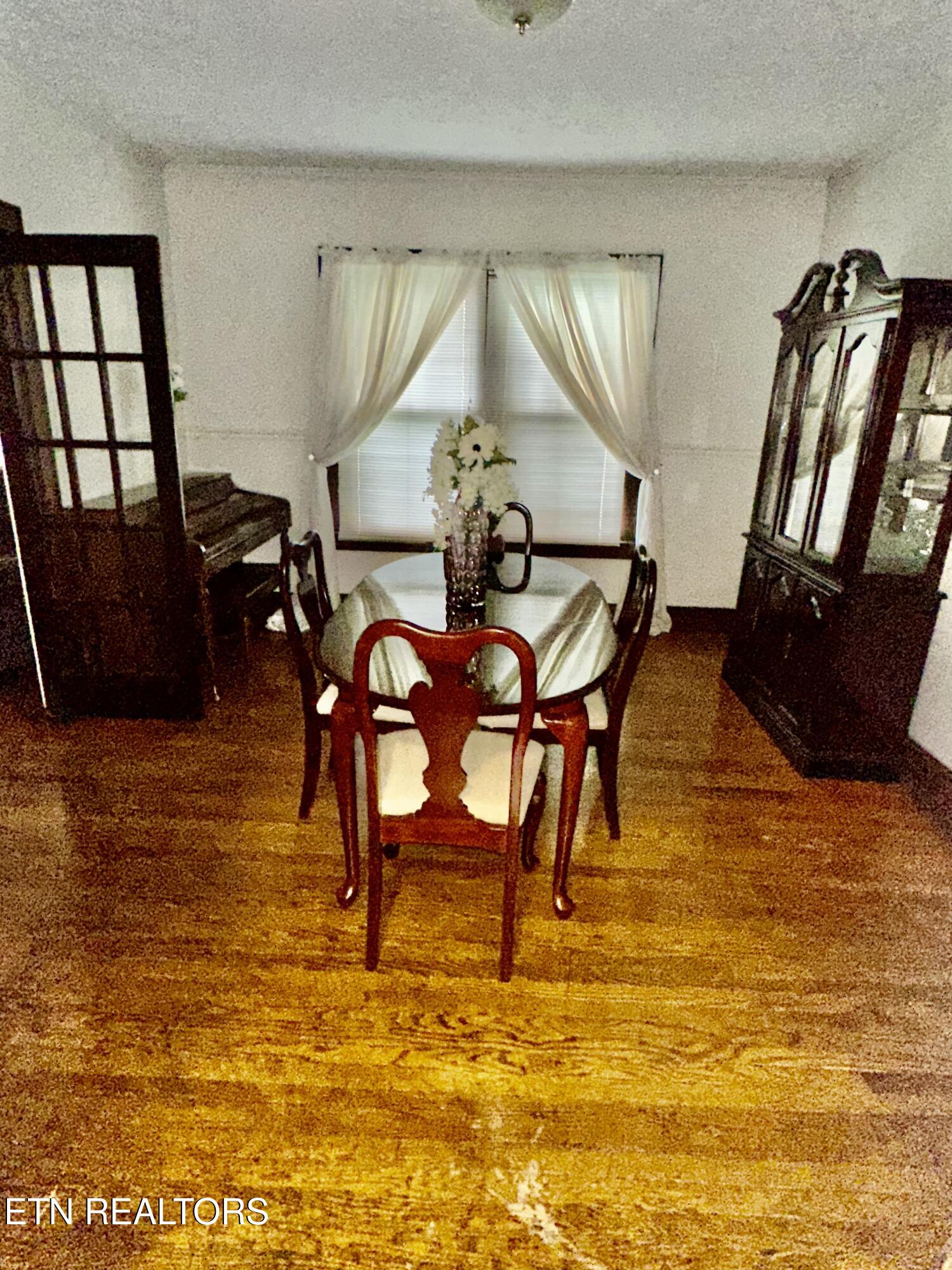 1733 Woodbine Avenue Knoxville TN 37917