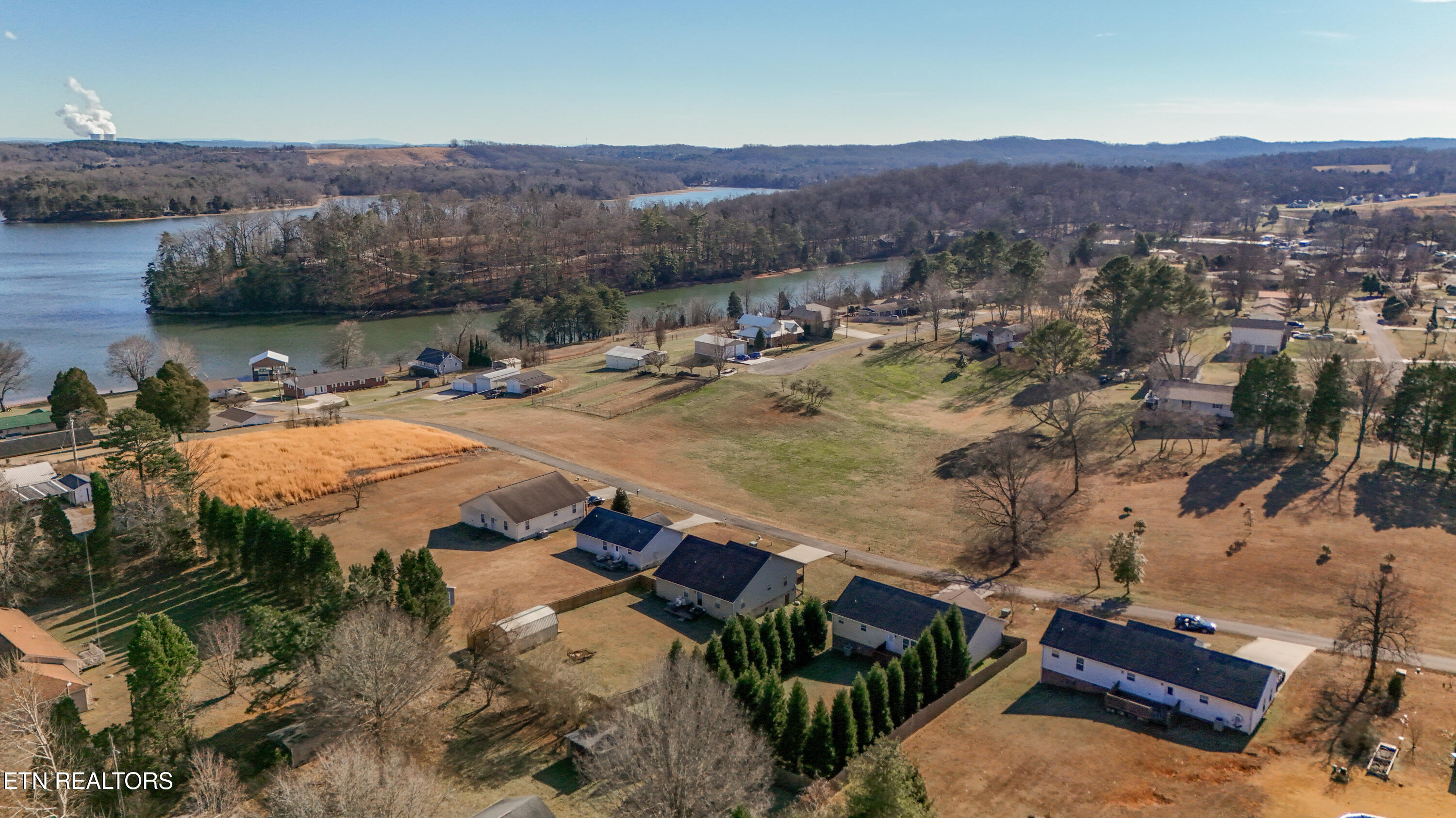 155 Dogwood Lane Spring City TN 37381