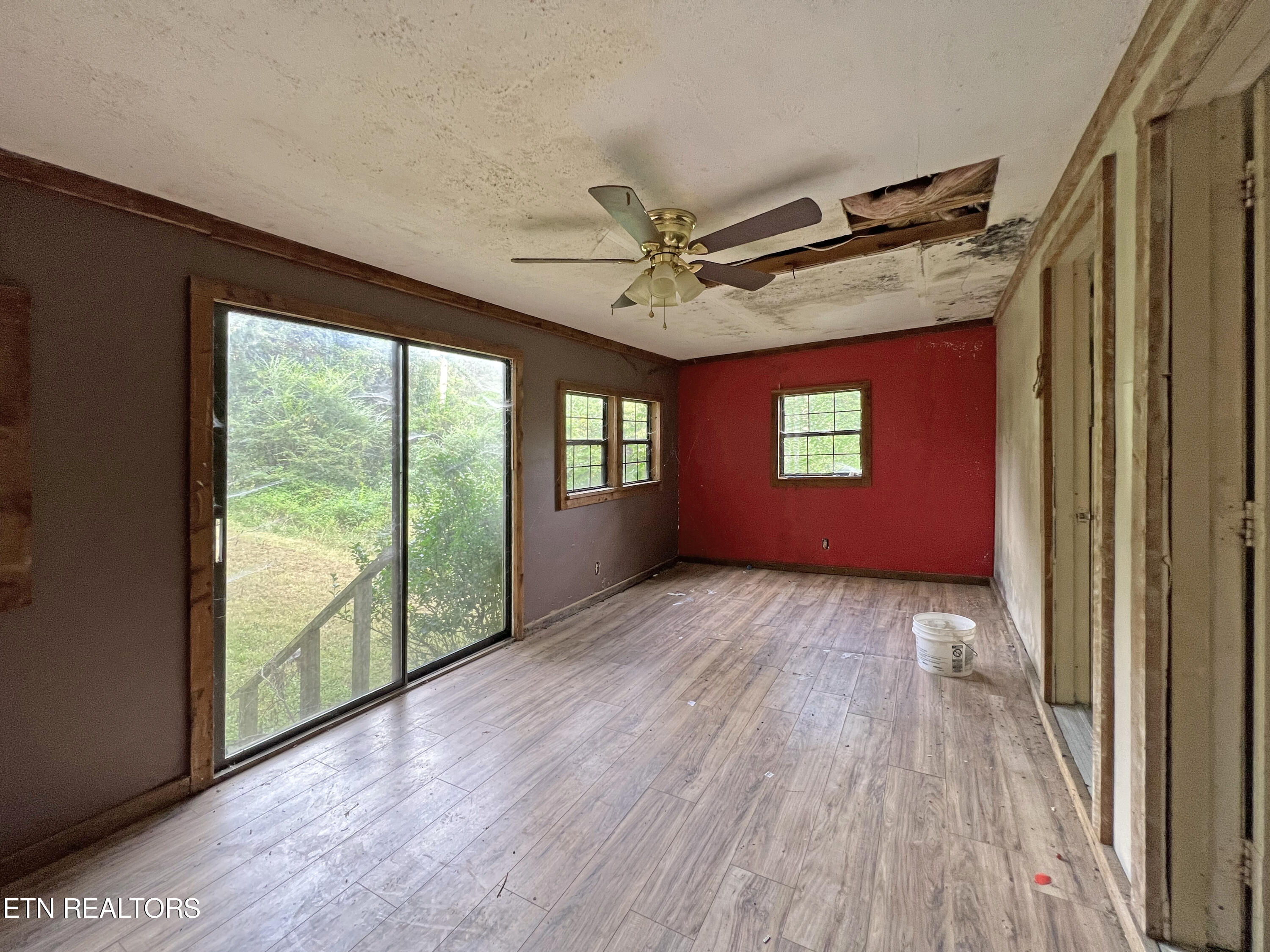 116 Channel Drive Loudon TN 37774