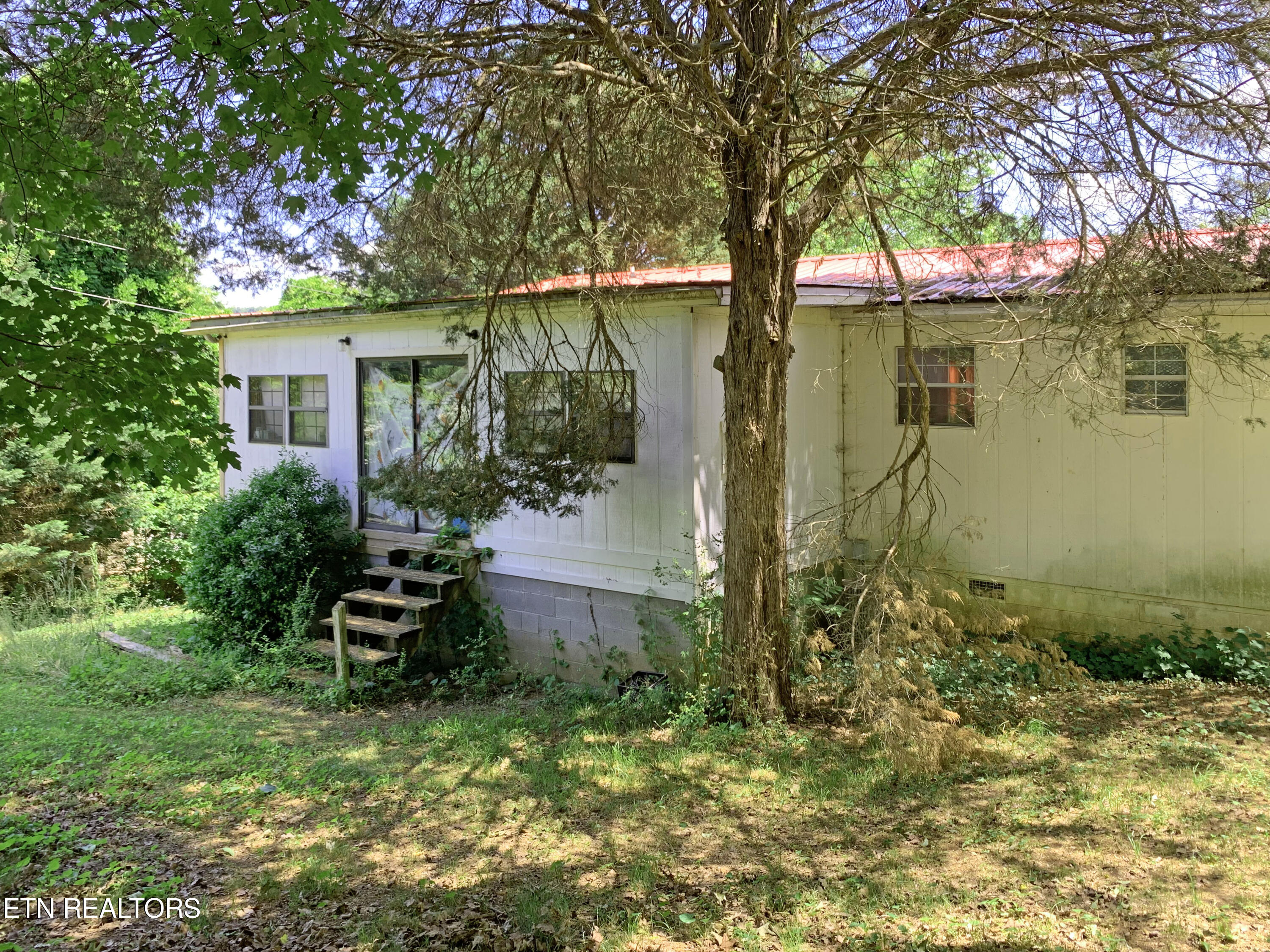 116 Channel Drive Loudon TN 37774