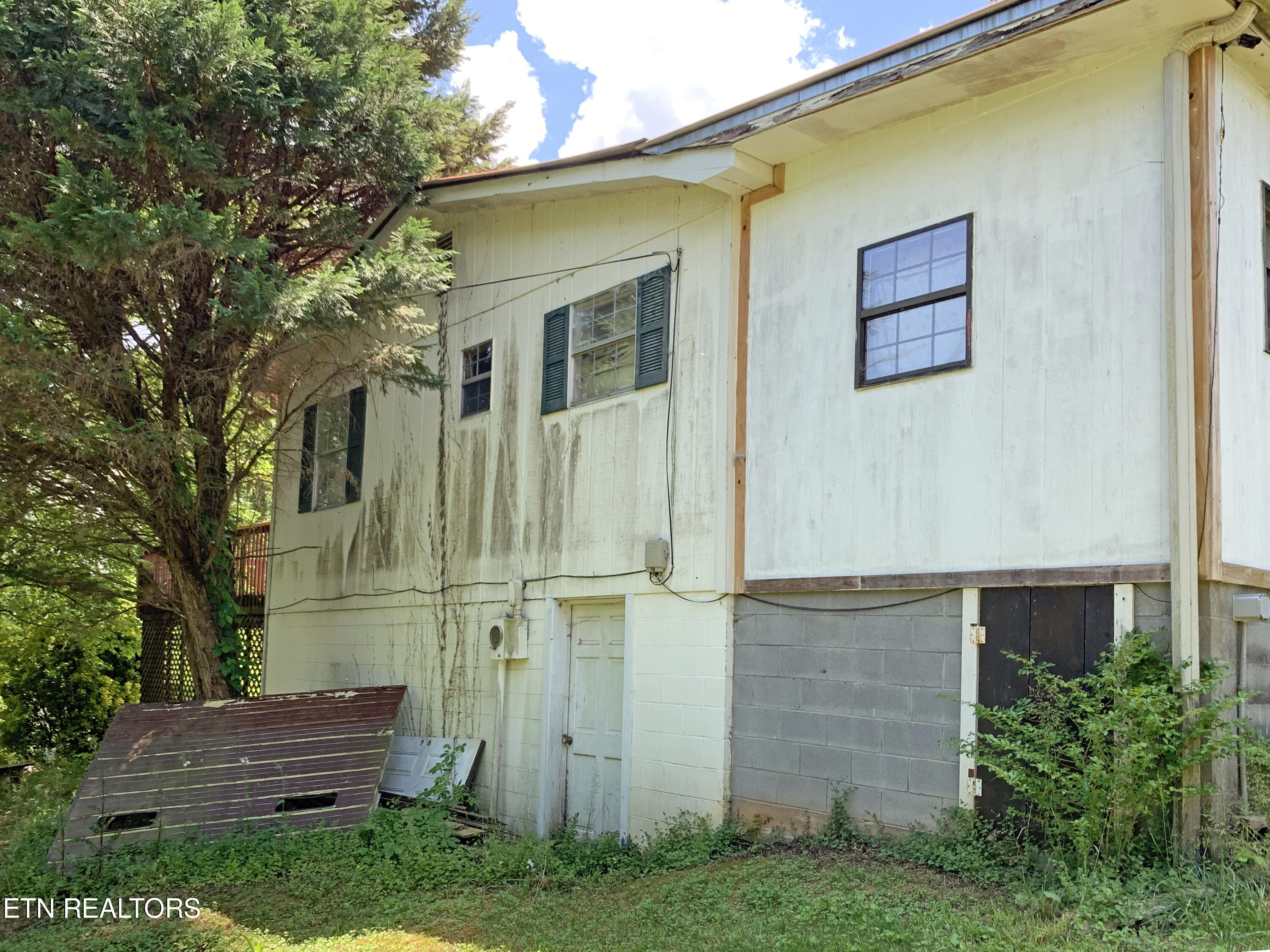 116 Channel Drive Loudon TN 37774