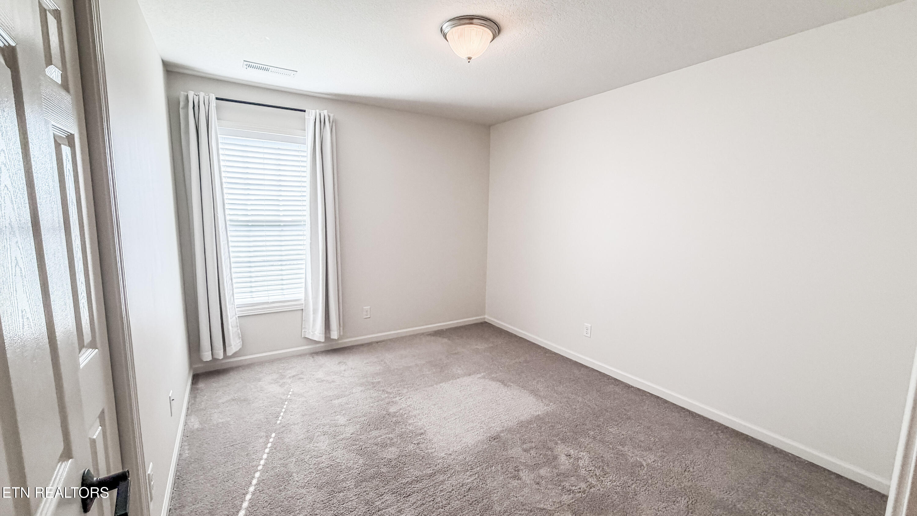 1939 Mahogany Wood Trail Knoxville TN 37920