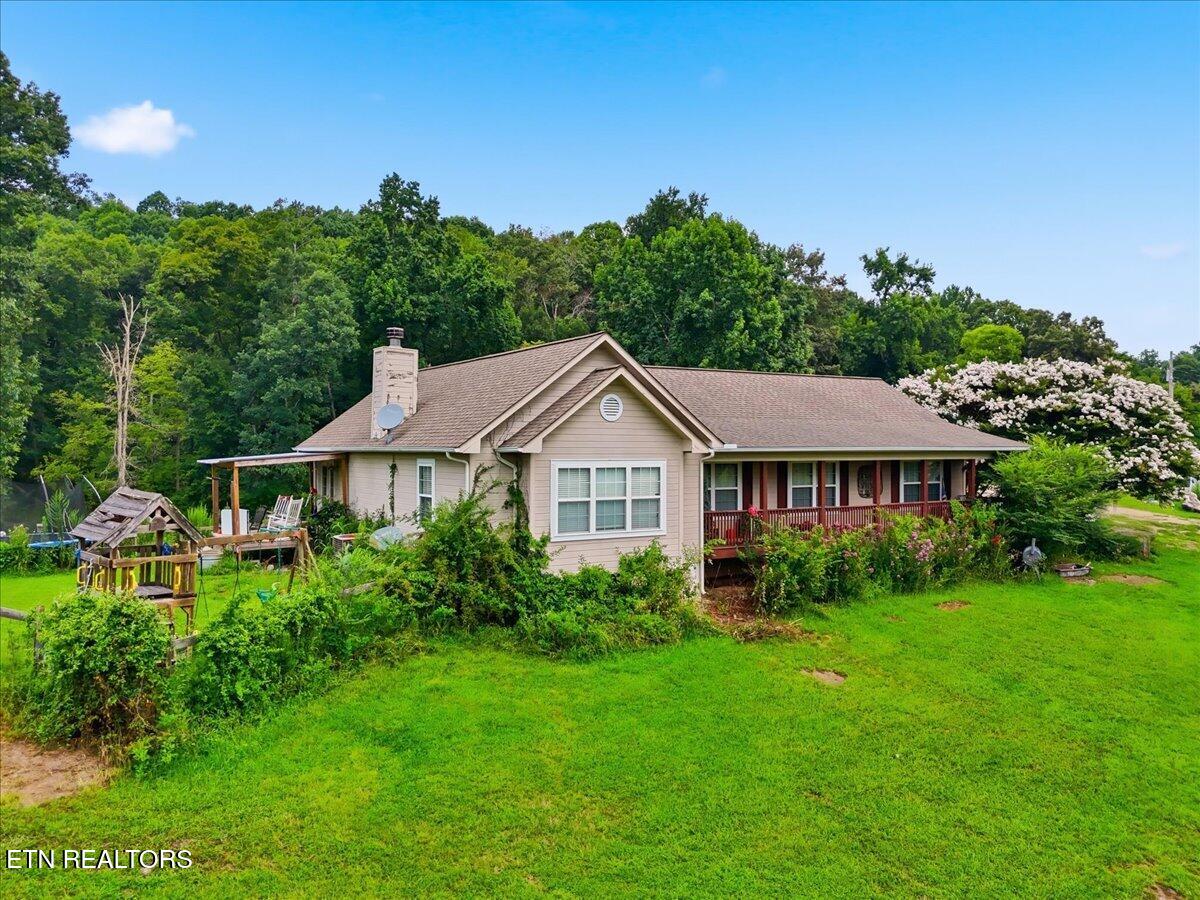 1055 Swannsylvania Road Dandridge TN 37725
