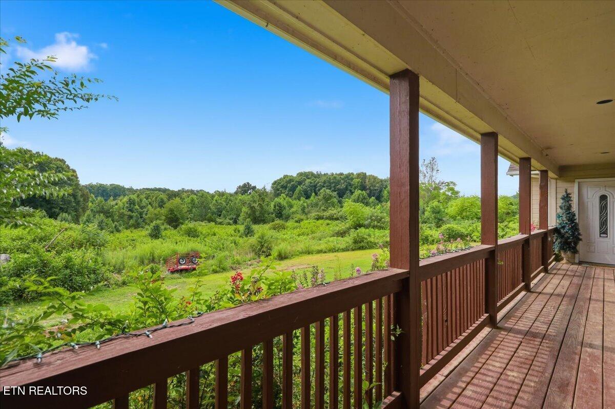 1055 Swannsylvania Road Dandridge TN 37725