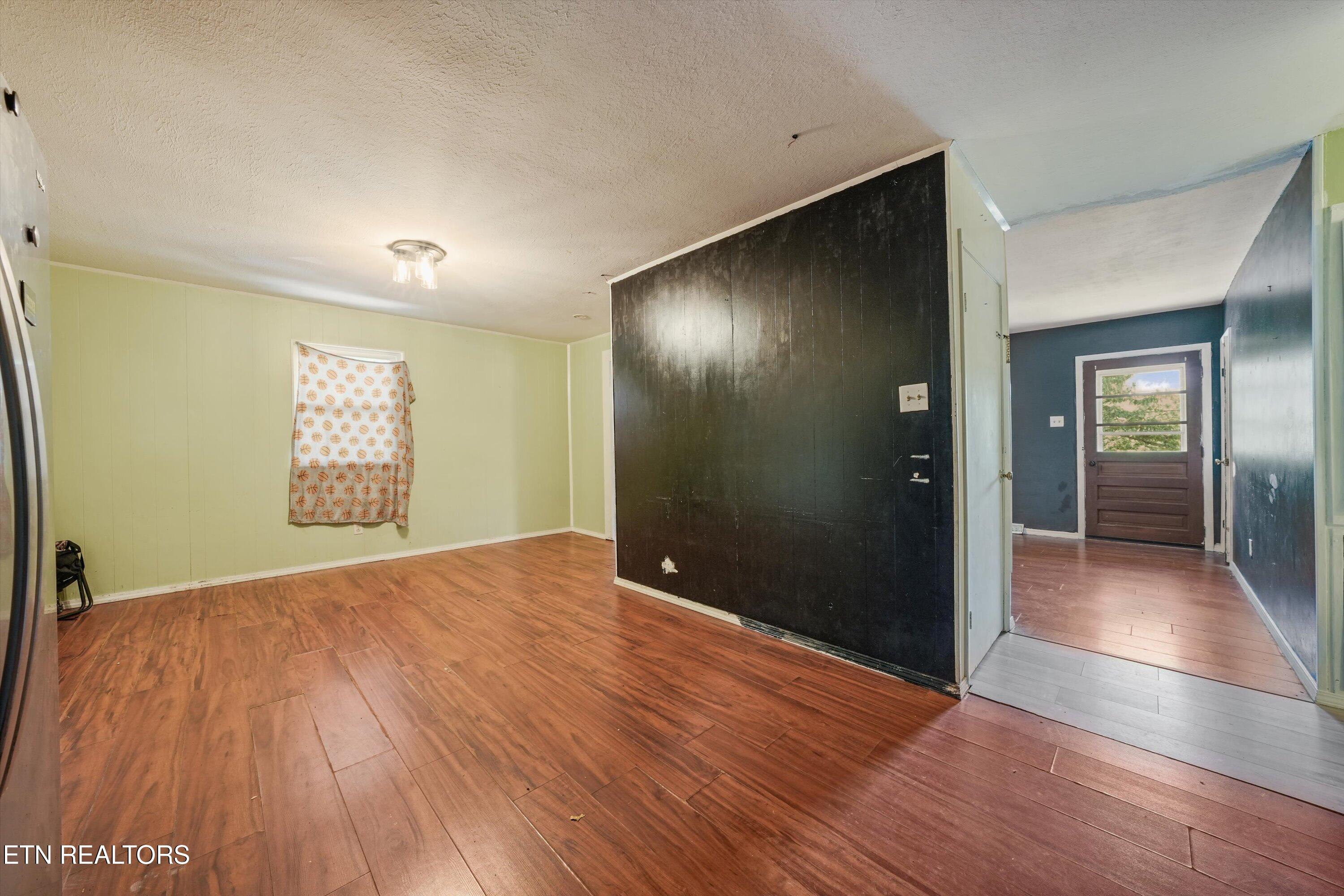 1443 Johnathan Drive Louisville TN 37777
