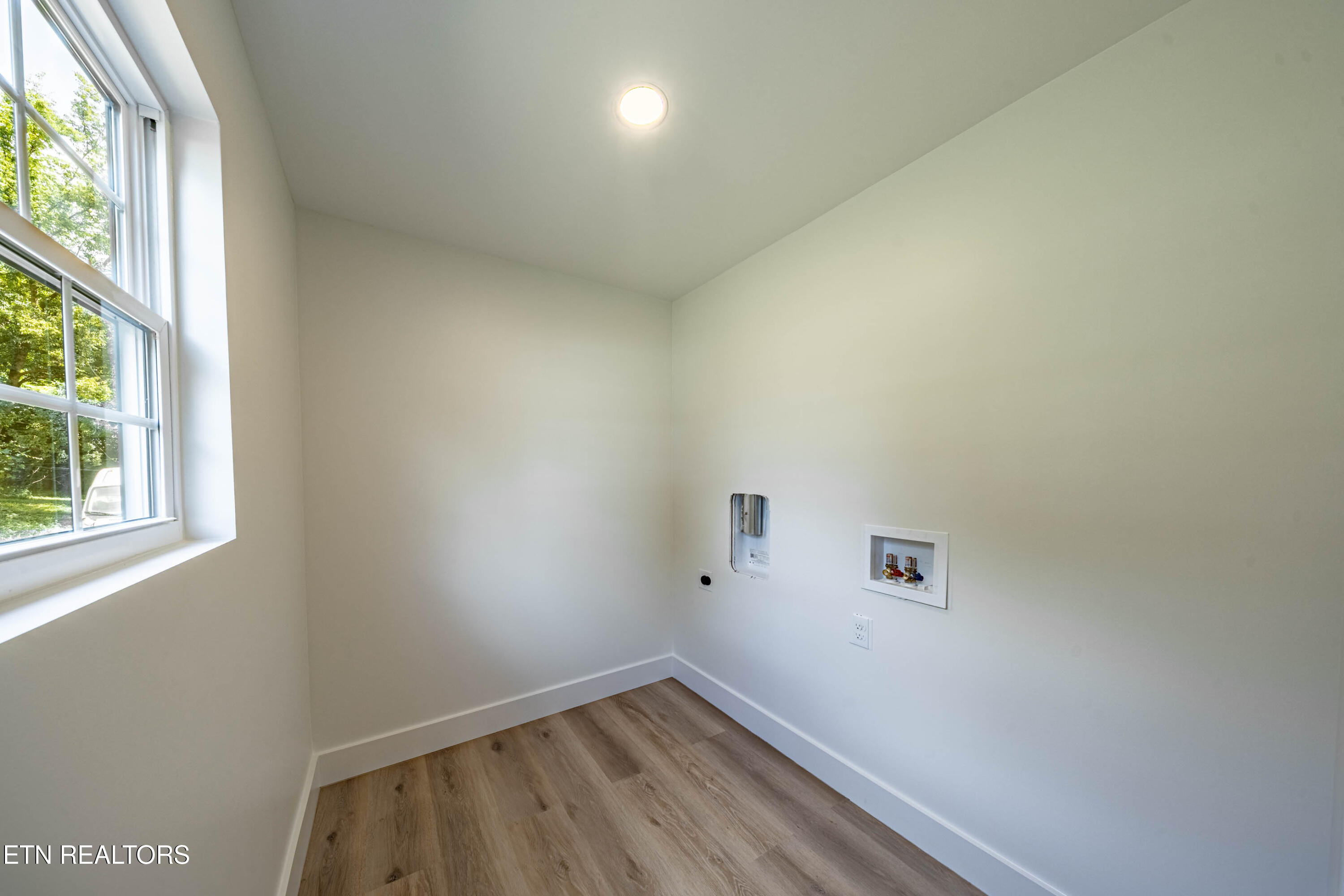 1135 Massachusetts Avenue Knoxville TN 37921