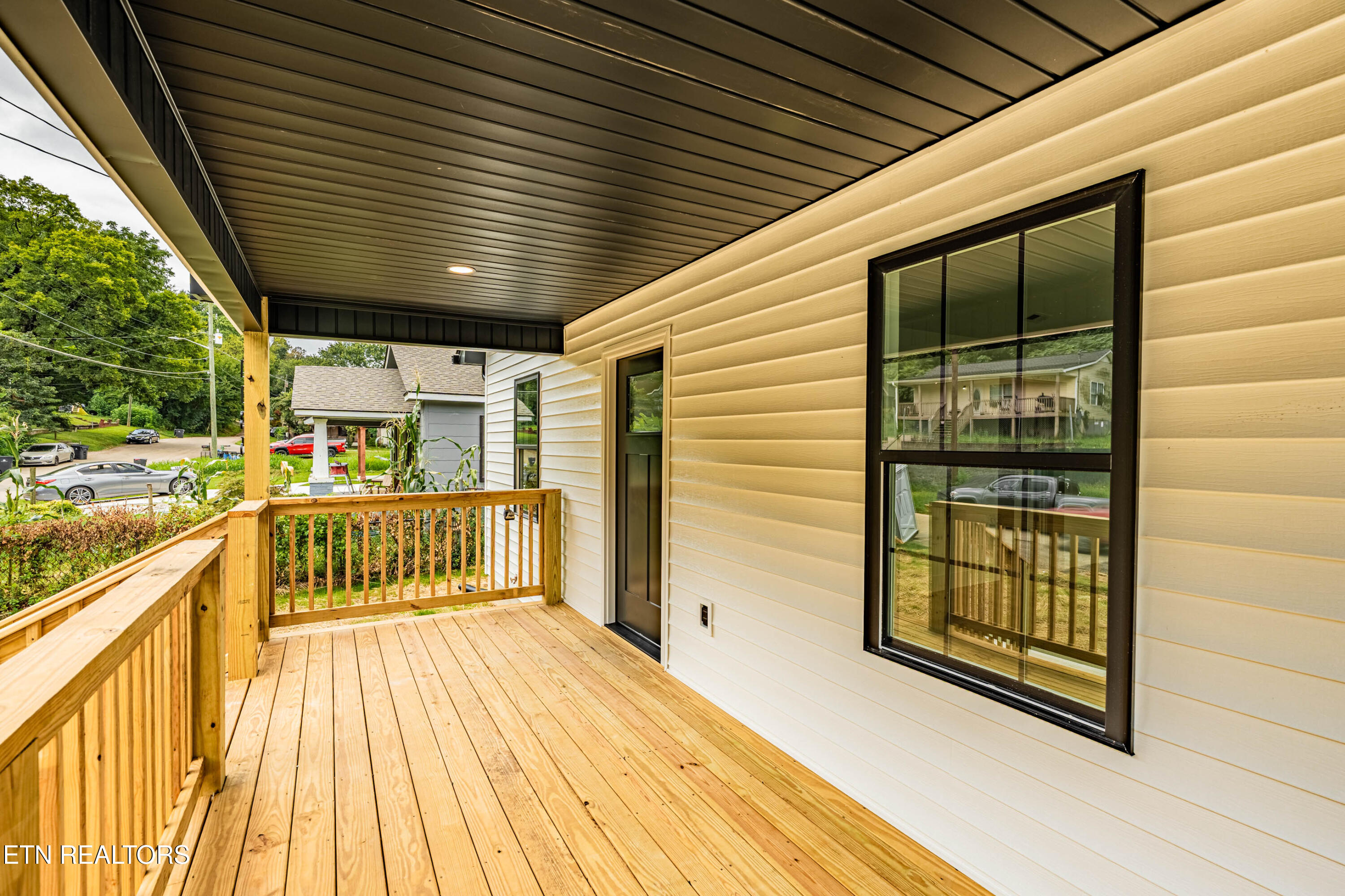 1135 Massachusetts Avenue Knoxville TN 37921