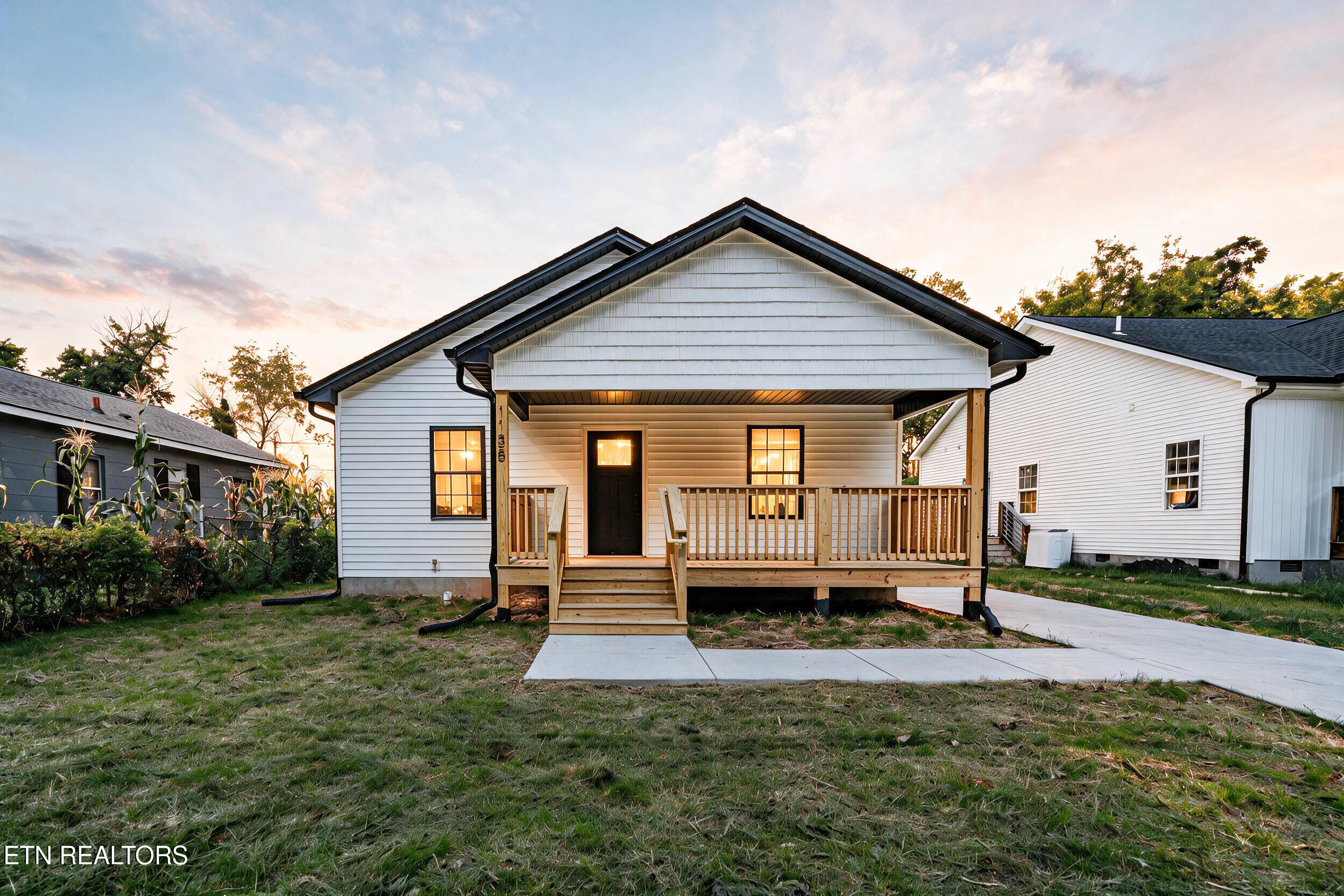 1135 Massachusetts Avenue Knoxville TN 37921