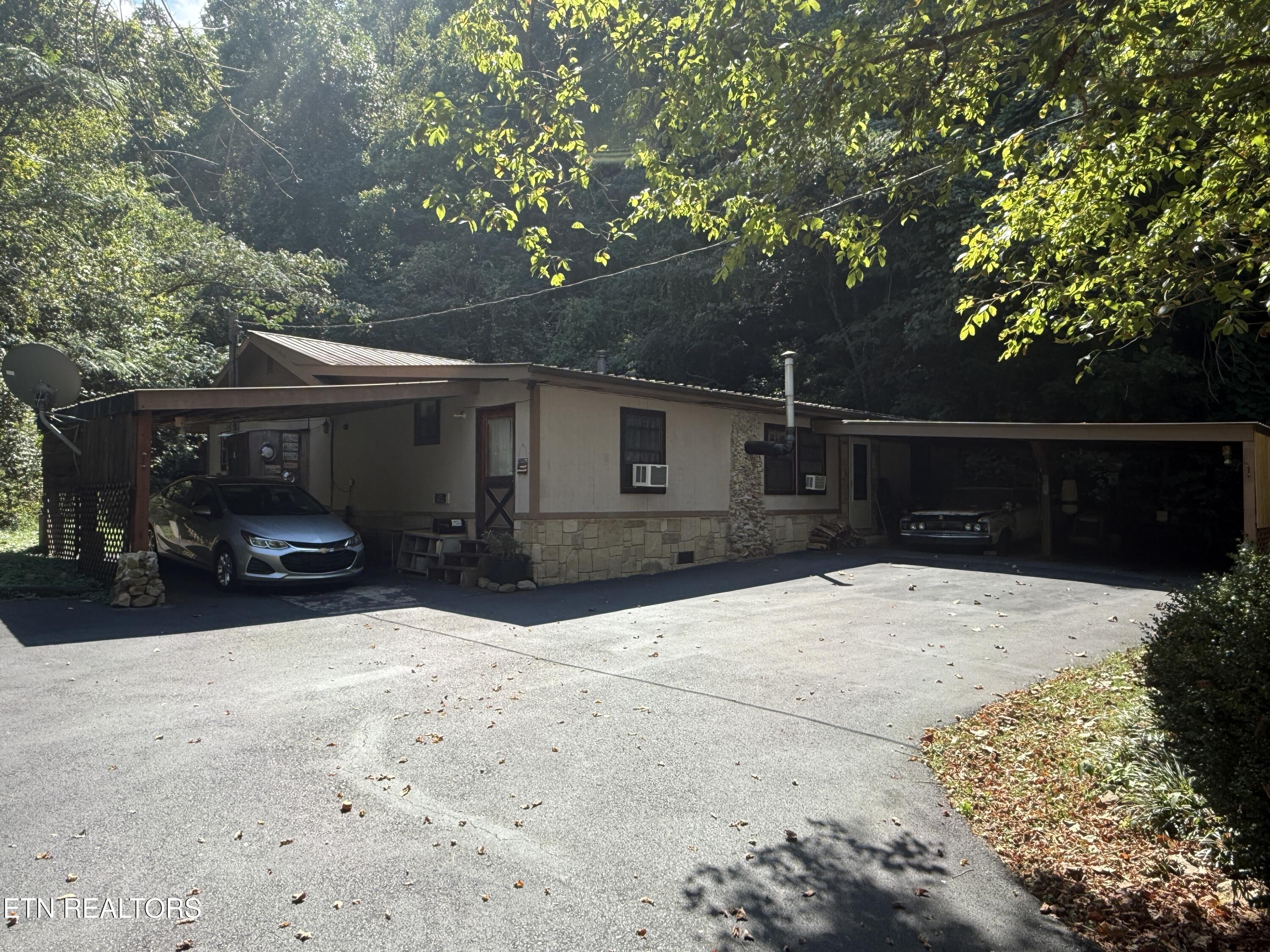 1069 Bryan View Road Sevierville TN 37862
