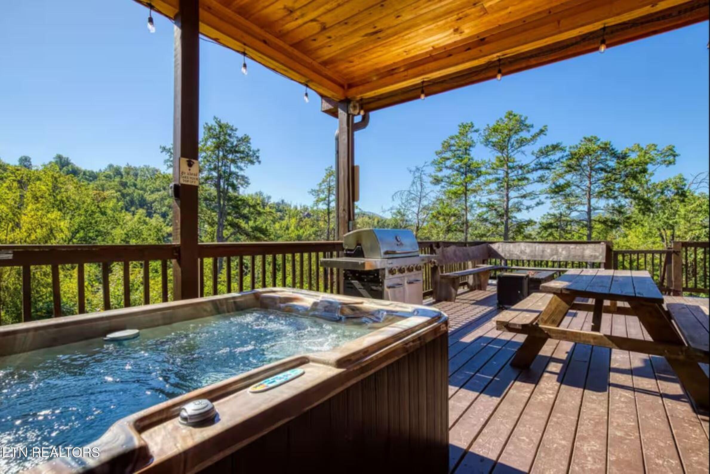 622 Timber Ridge Road Gatlinburg TN 37738