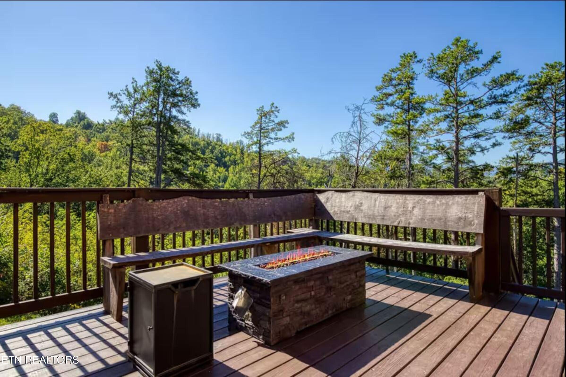 622 Timber Ridge Road Gatlinburg TN 37738