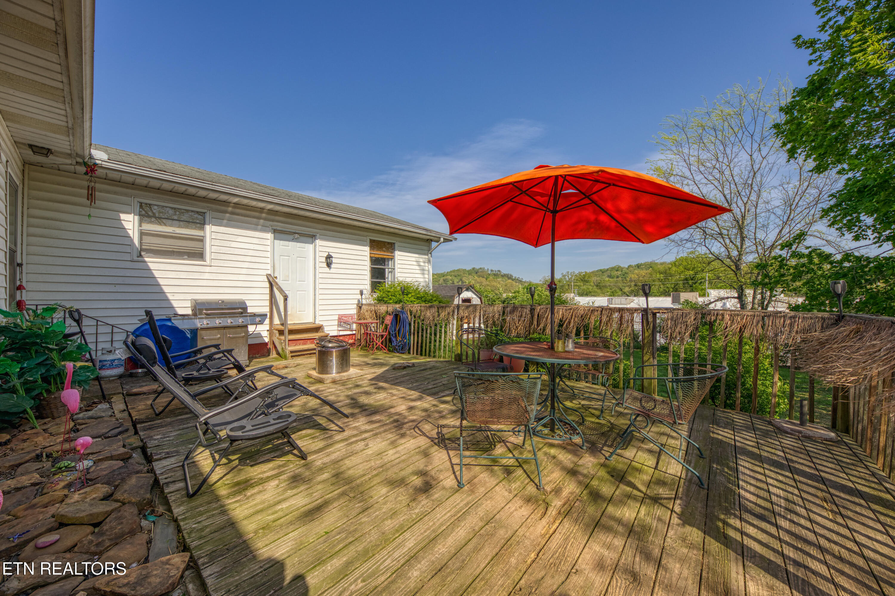 406 Highland Drive Clinton TN 37716