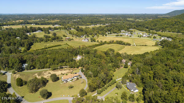 1047 Boardly Hills Boulevard Sevierville TN 37876