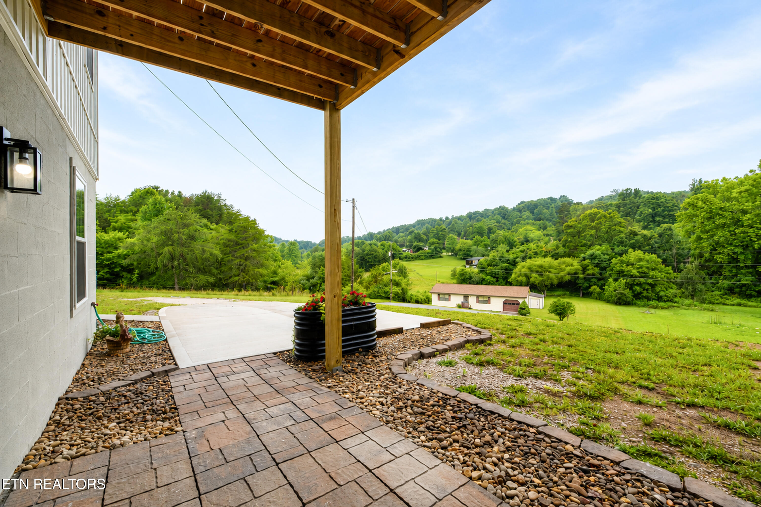 415 Meadow View Drive Maynardville TN 37807