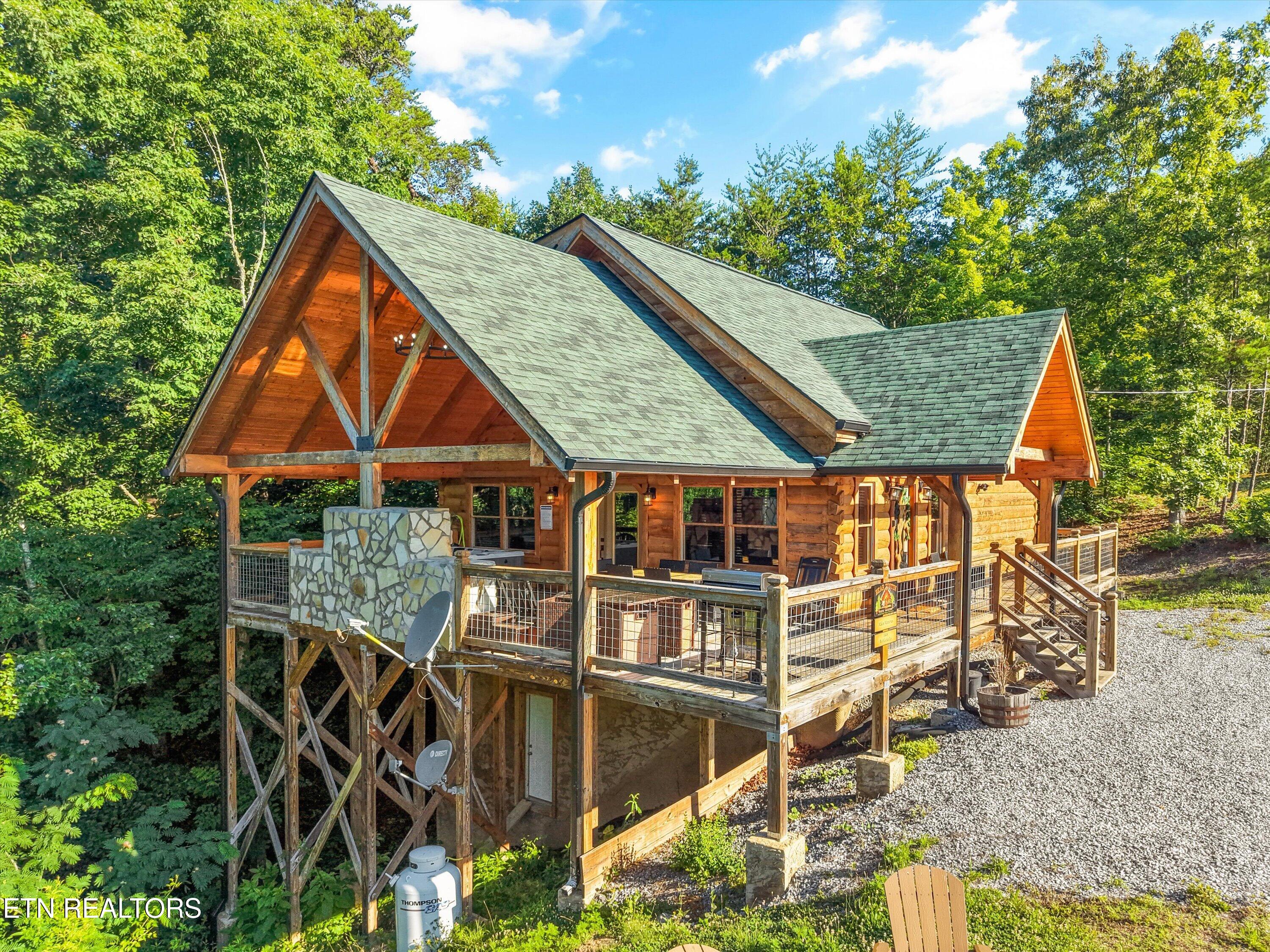1448 Red Cedar Lane Sevierville TN 37876