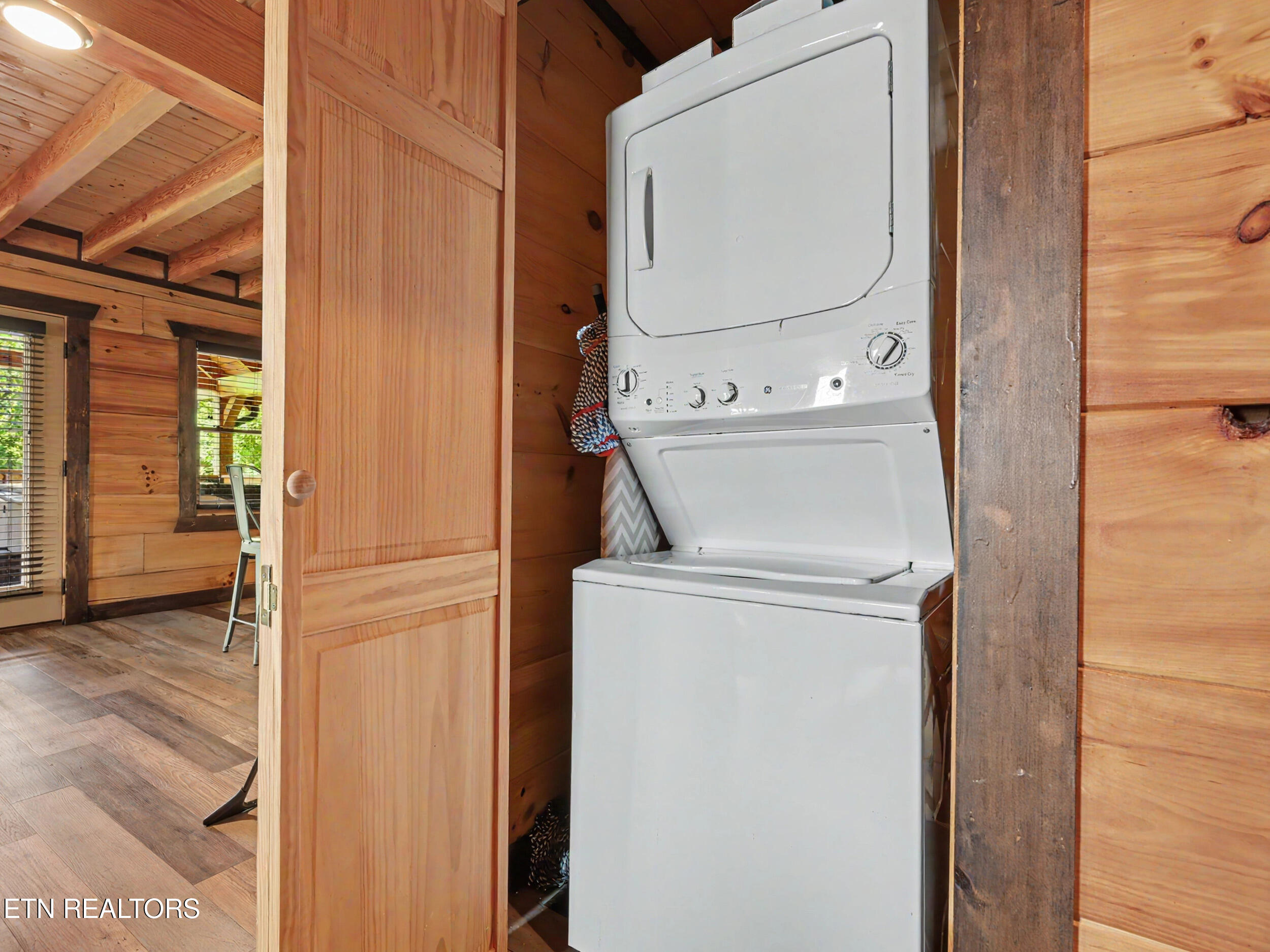 1448 Red Cedar Lane Sevierville TN 37876