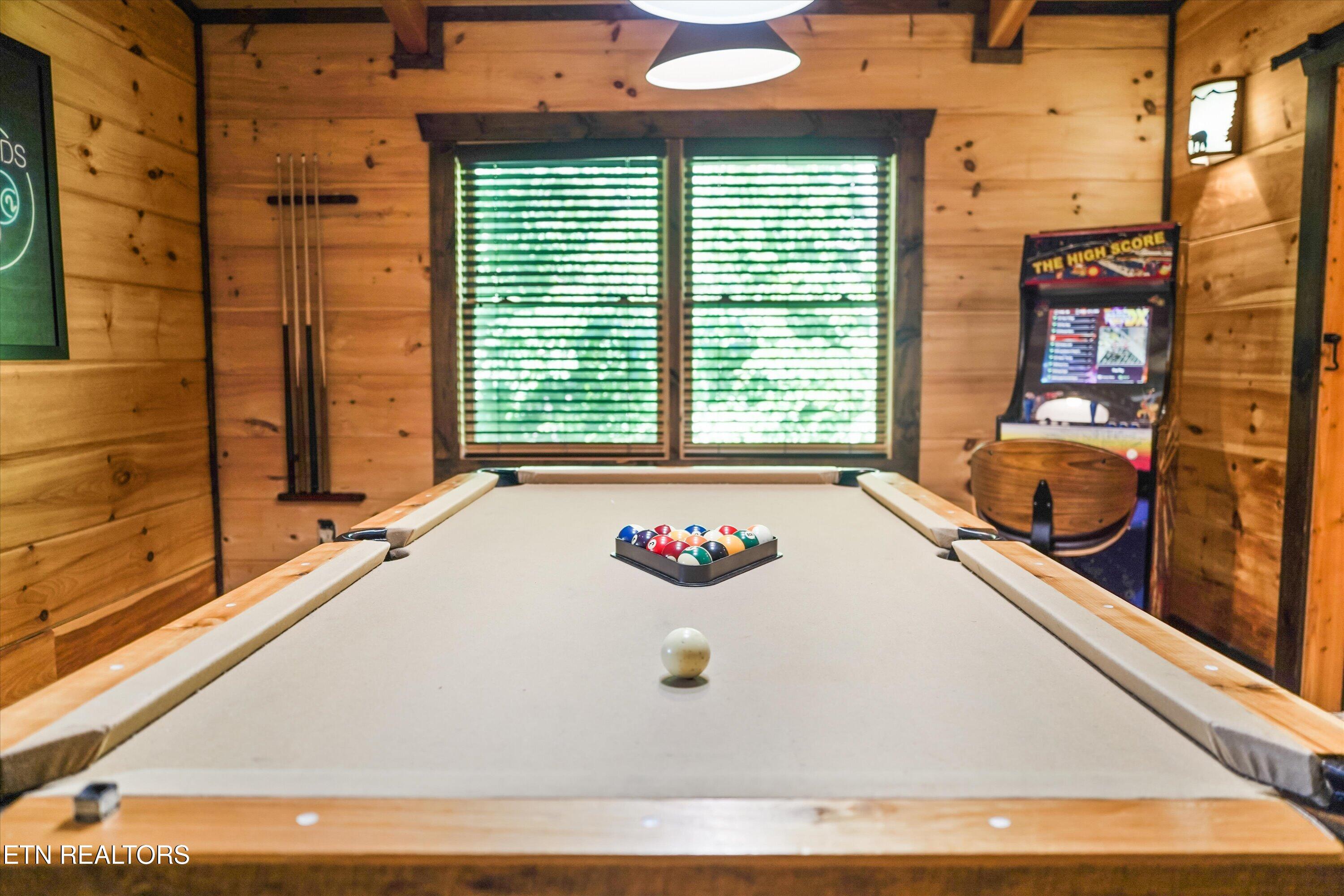 1448 Red Cedar Lane Sevierville TN 37876