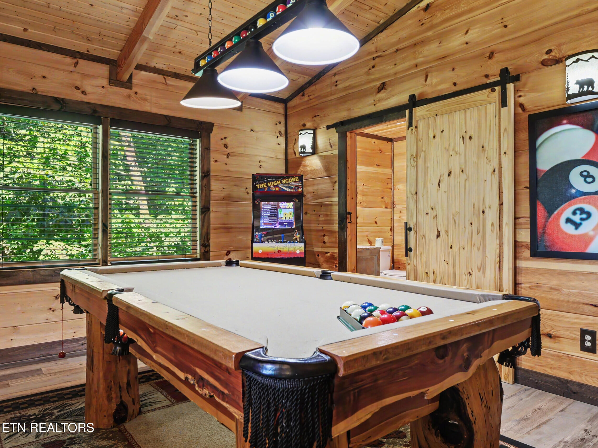 1448 Red Cedar Lane Sevierville TN 37876