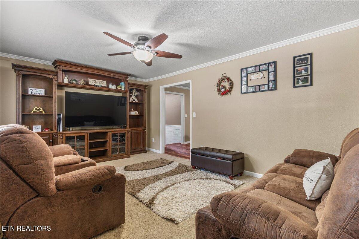 300 County Road 299 Sweetwater TN 37874