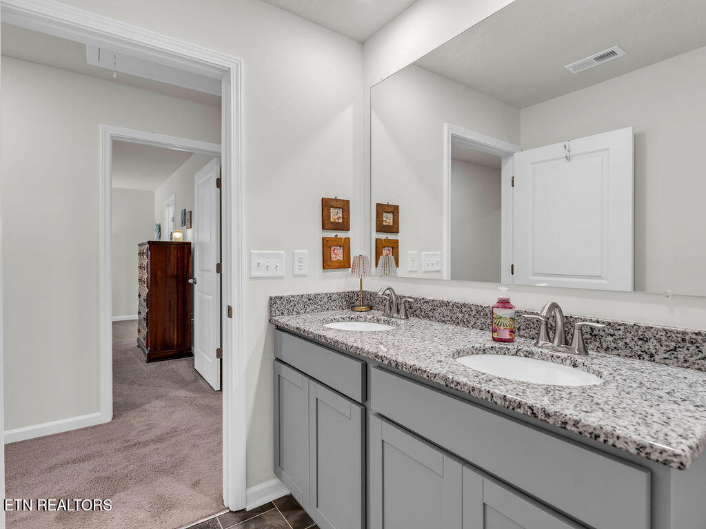 1711 Newbury Lane Maryville TN 37803