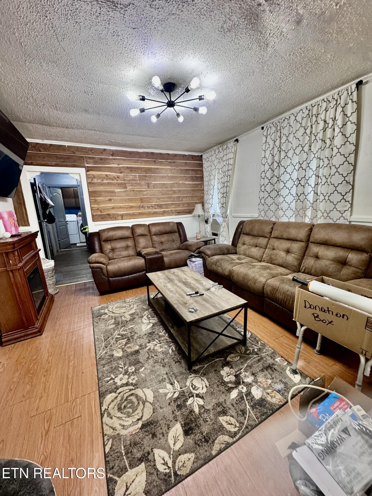 483 Watauga Avenue Knoxville TN 37917