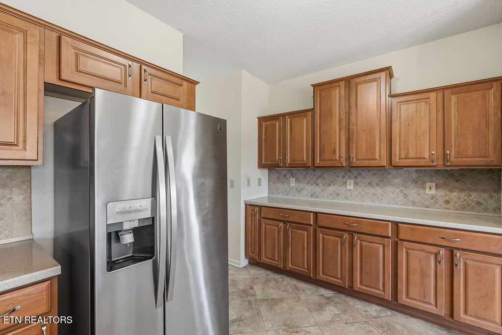 227 Saligugi Circle Loudon TN 37774