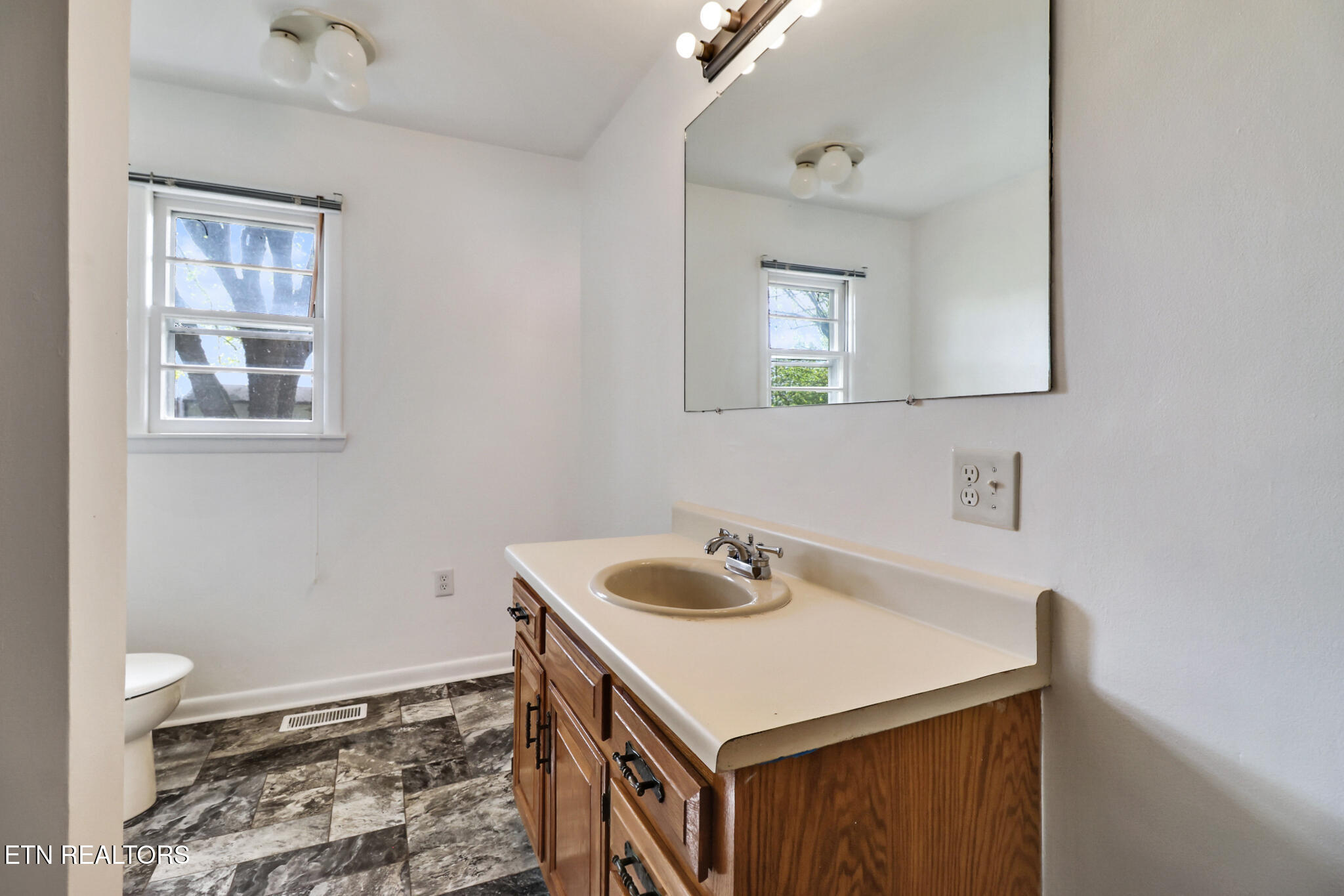 70 Westwind Drive Crossville TN 38555