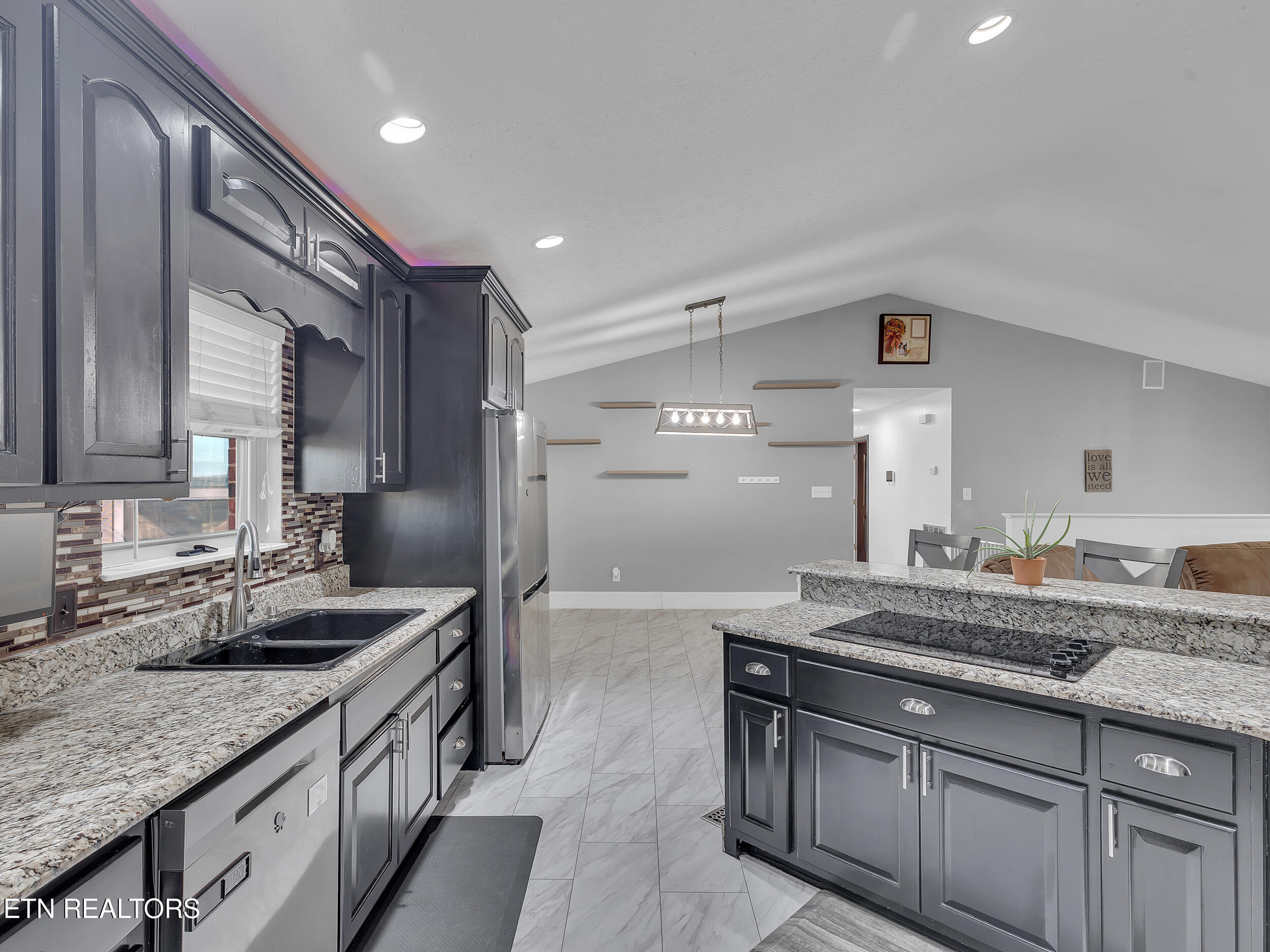 634 Hills Gate Circle Seymour TN 37865