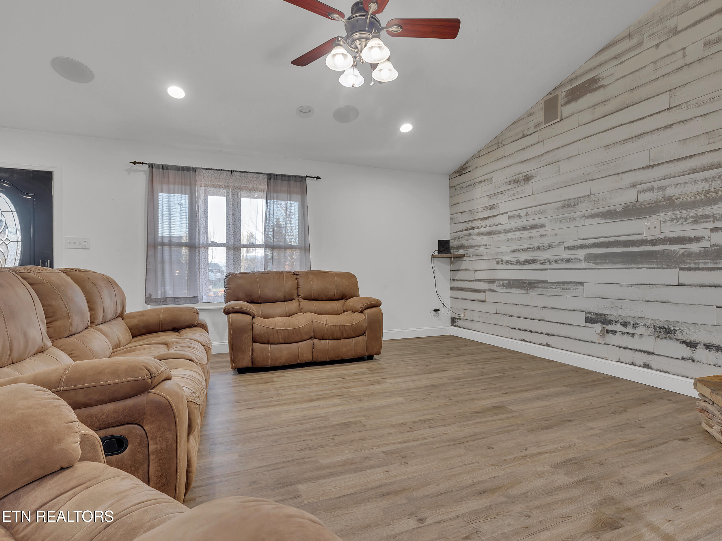634 Hills Gate Circle Seymour TN 37865
