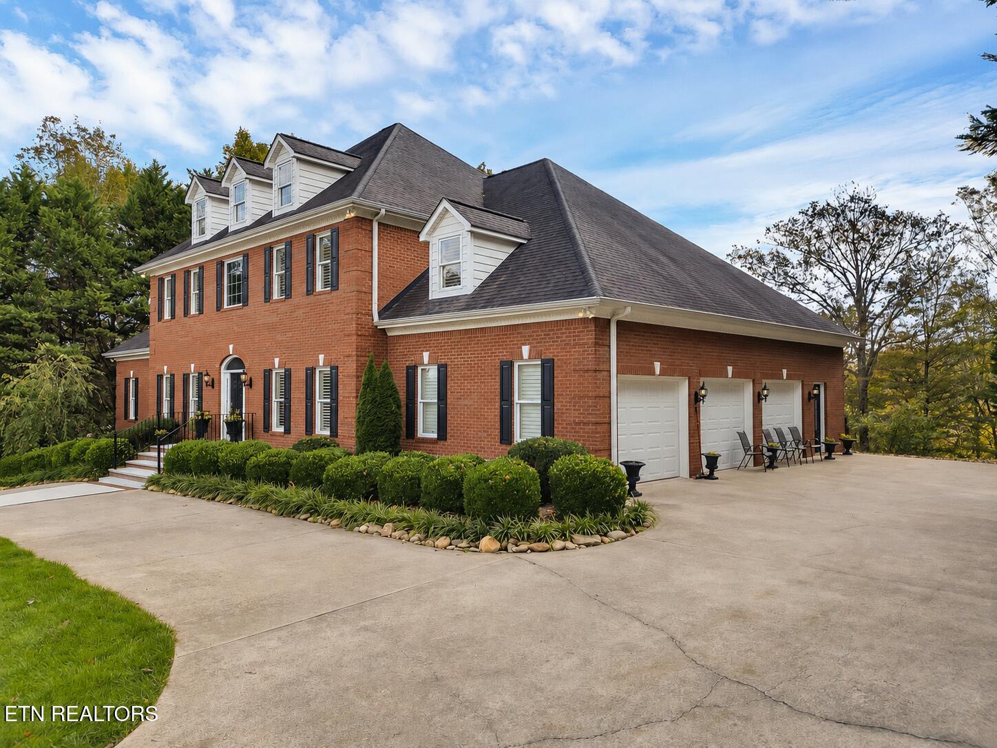 142 Center Park Lane Oak Ridge TN 37830
