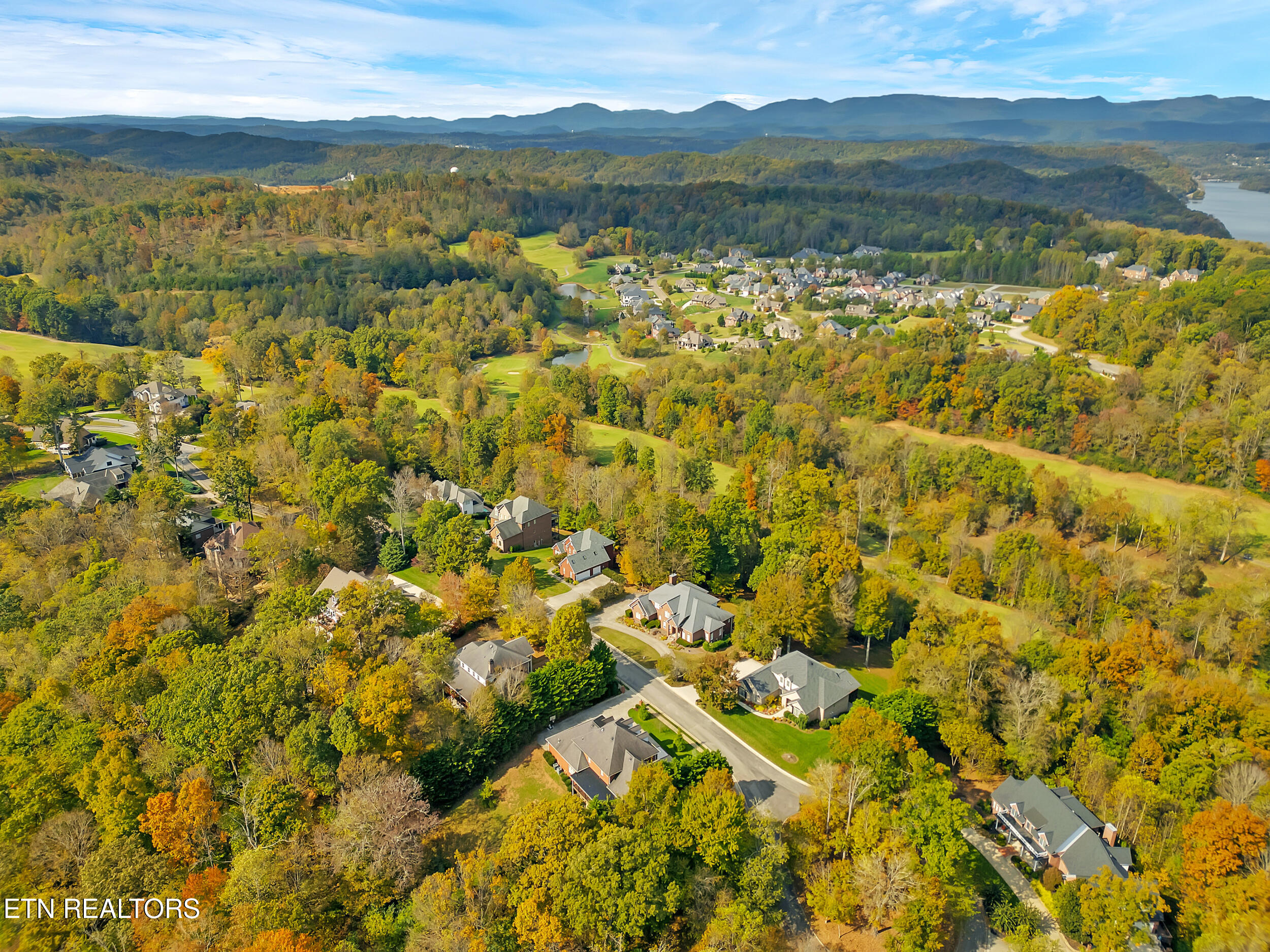 142 Center Park Lane Oak Ridge TN 37830