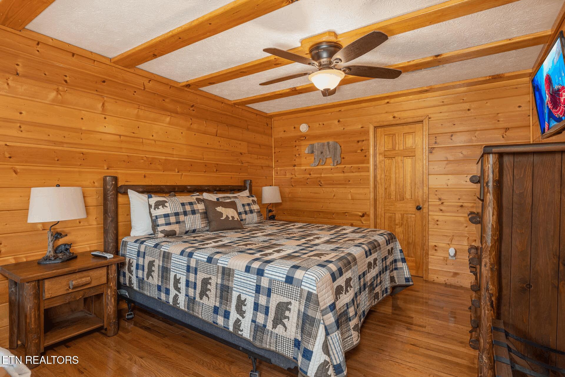 1504 Bears Den Way Sevierville TN 37862