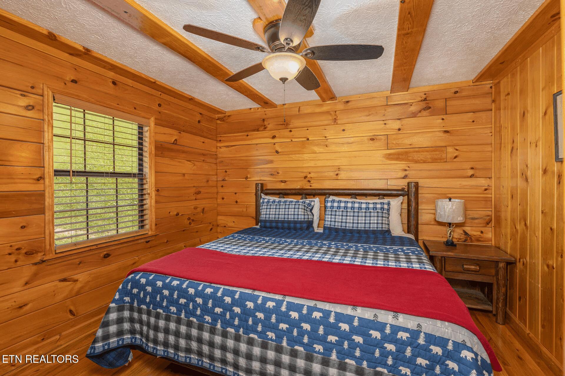1504 Bears Den Way Sevierville TN 37862