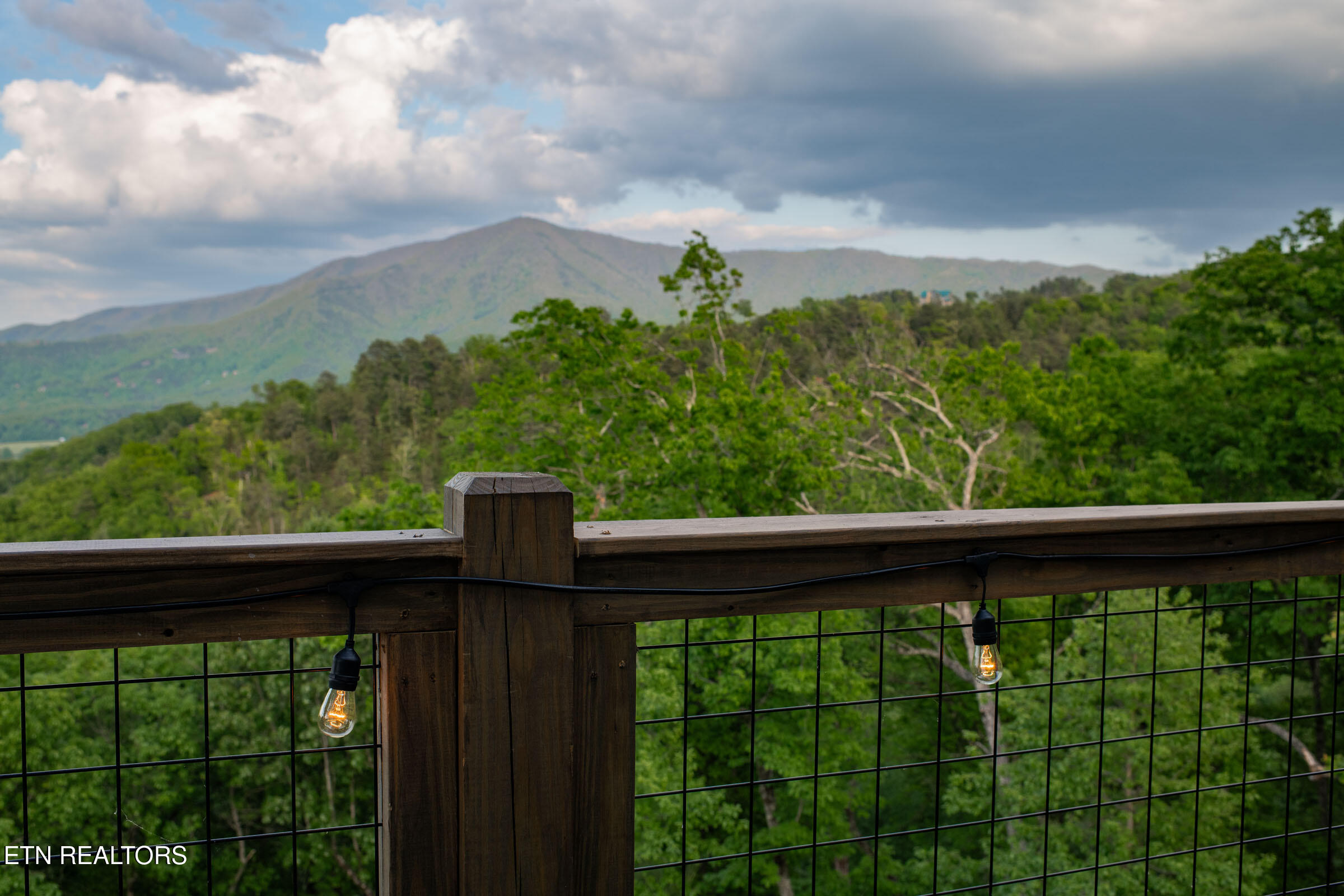 3201 Grouse Ridge Lane Sevierville TN 37862