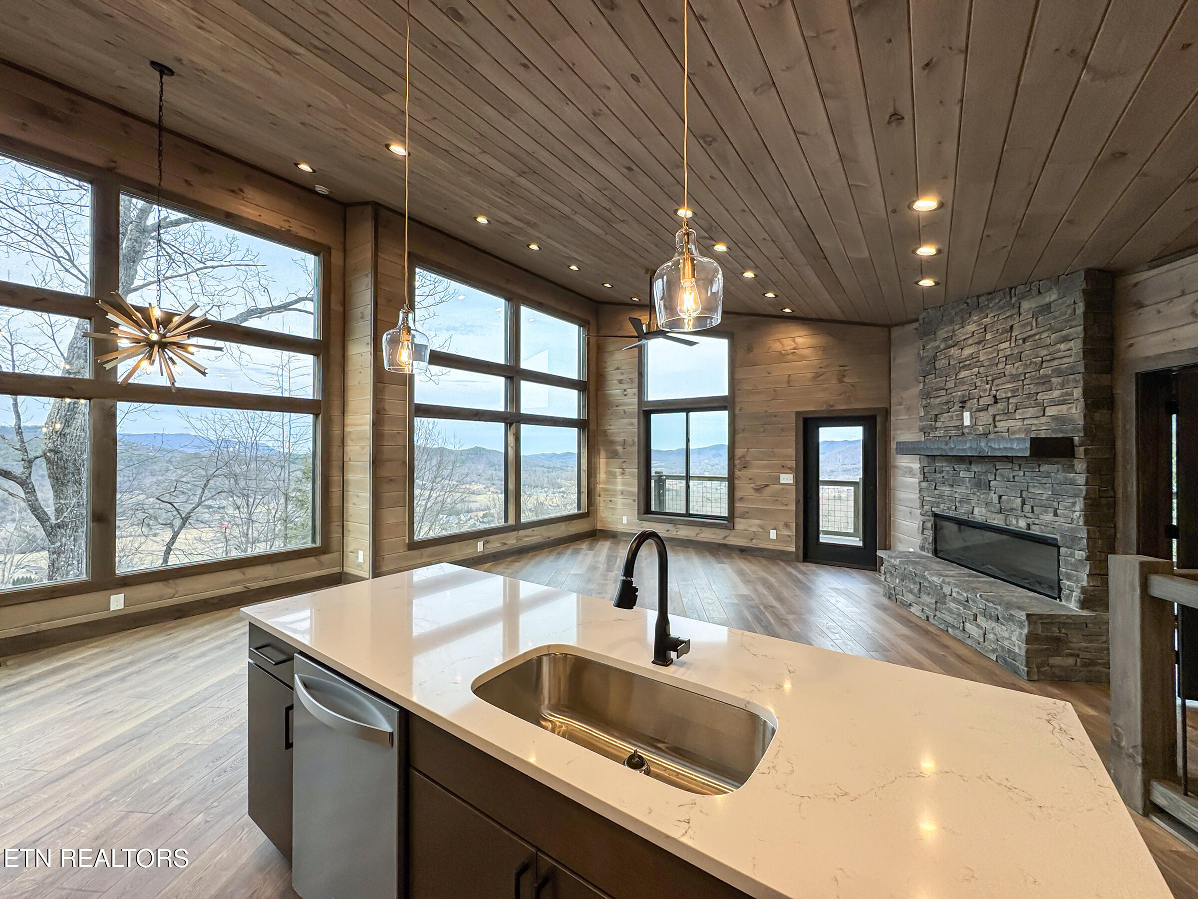 3201 Grouse Ridge Lane Sevierville TN 37862