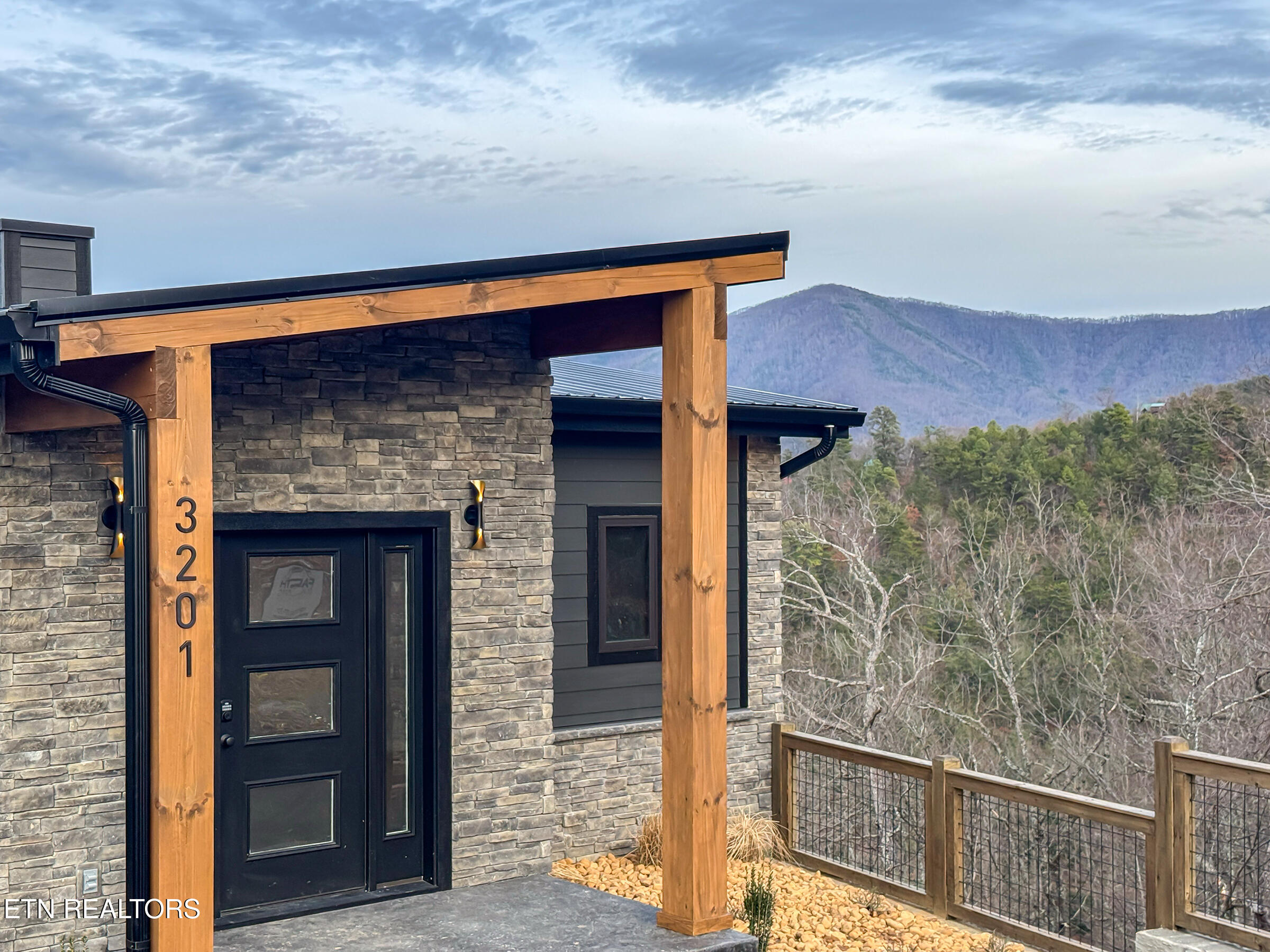 3201 Grouse Ridge Lane Sevierville TN 37862