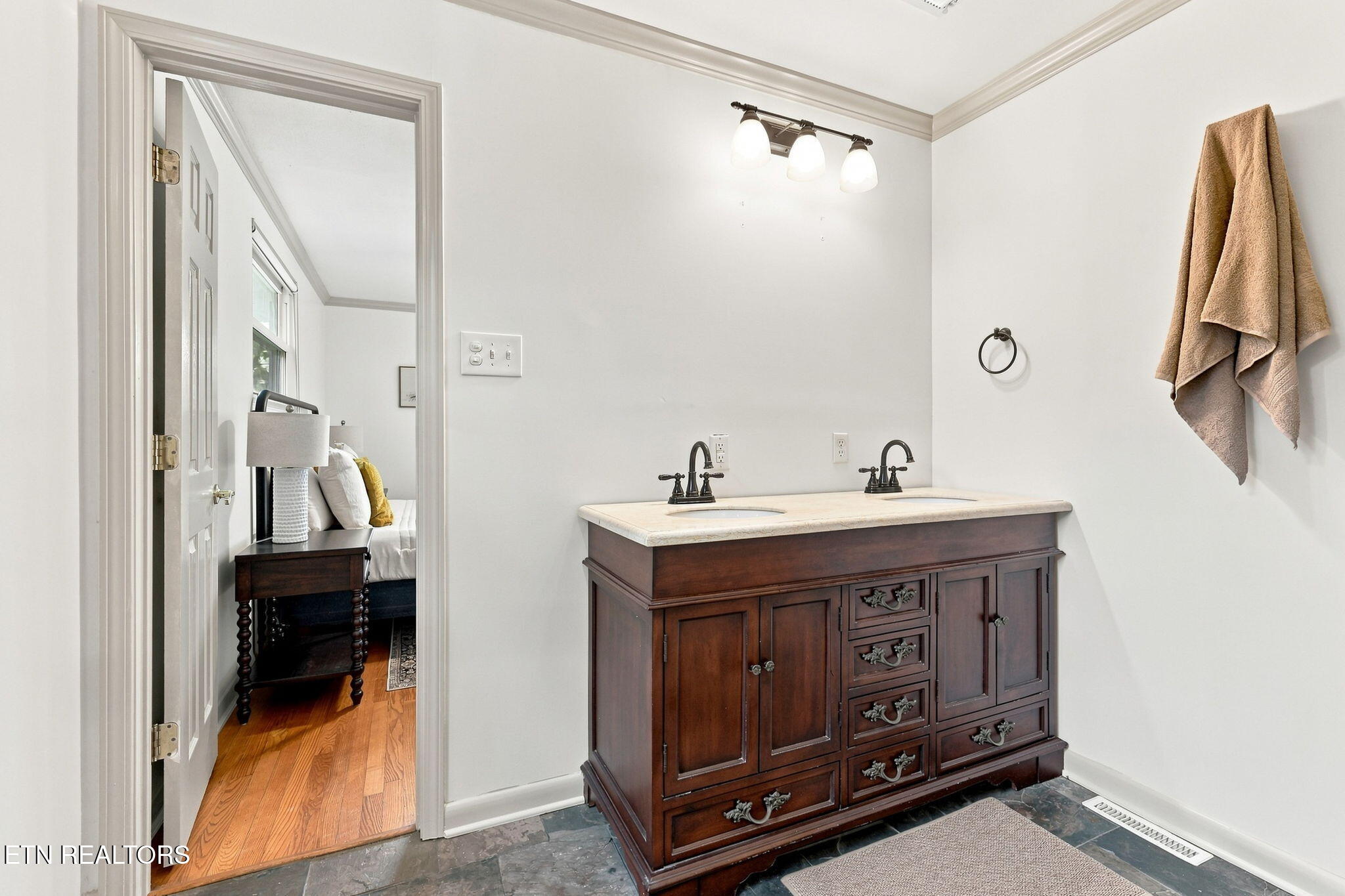 5421 Shenandoah Drive Knoxville TN 37909