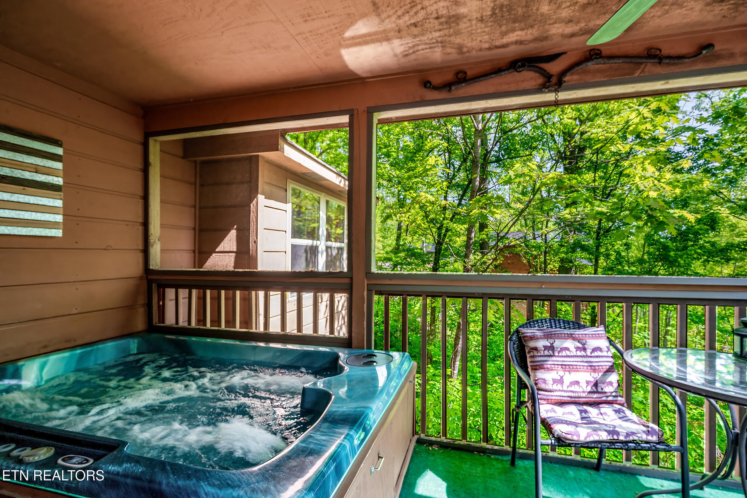 3163 Sourwood Way Sevierville TN 37862