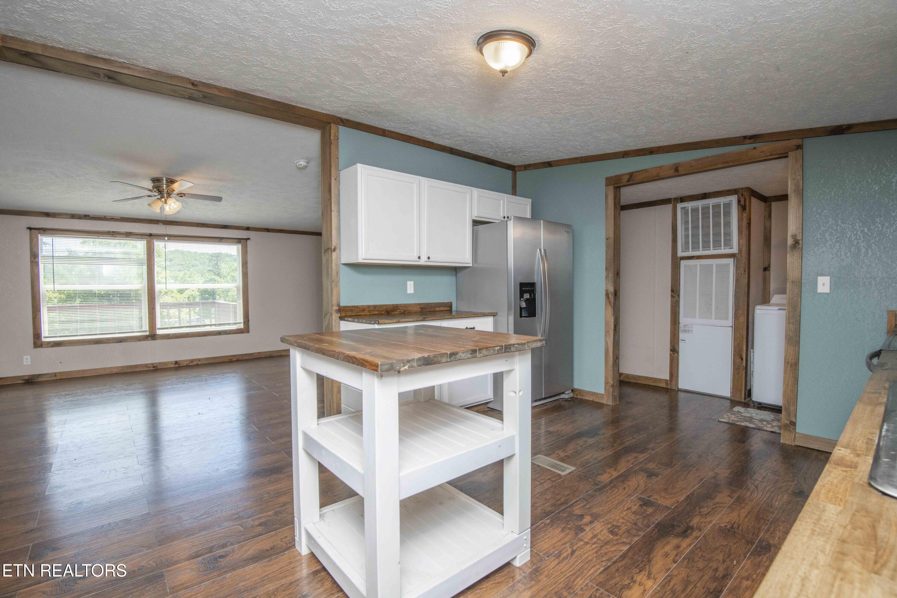 629 Yarnell Road Clinton TN 37716