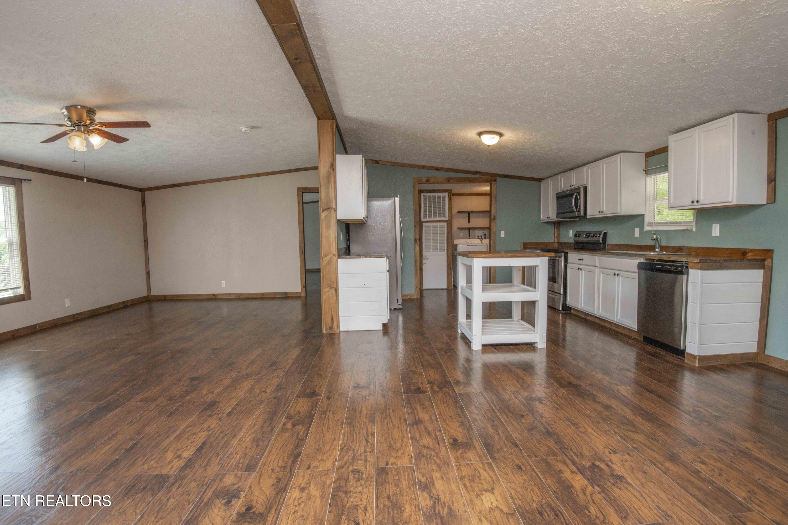629 Yarnell Road Clinton TN 37716