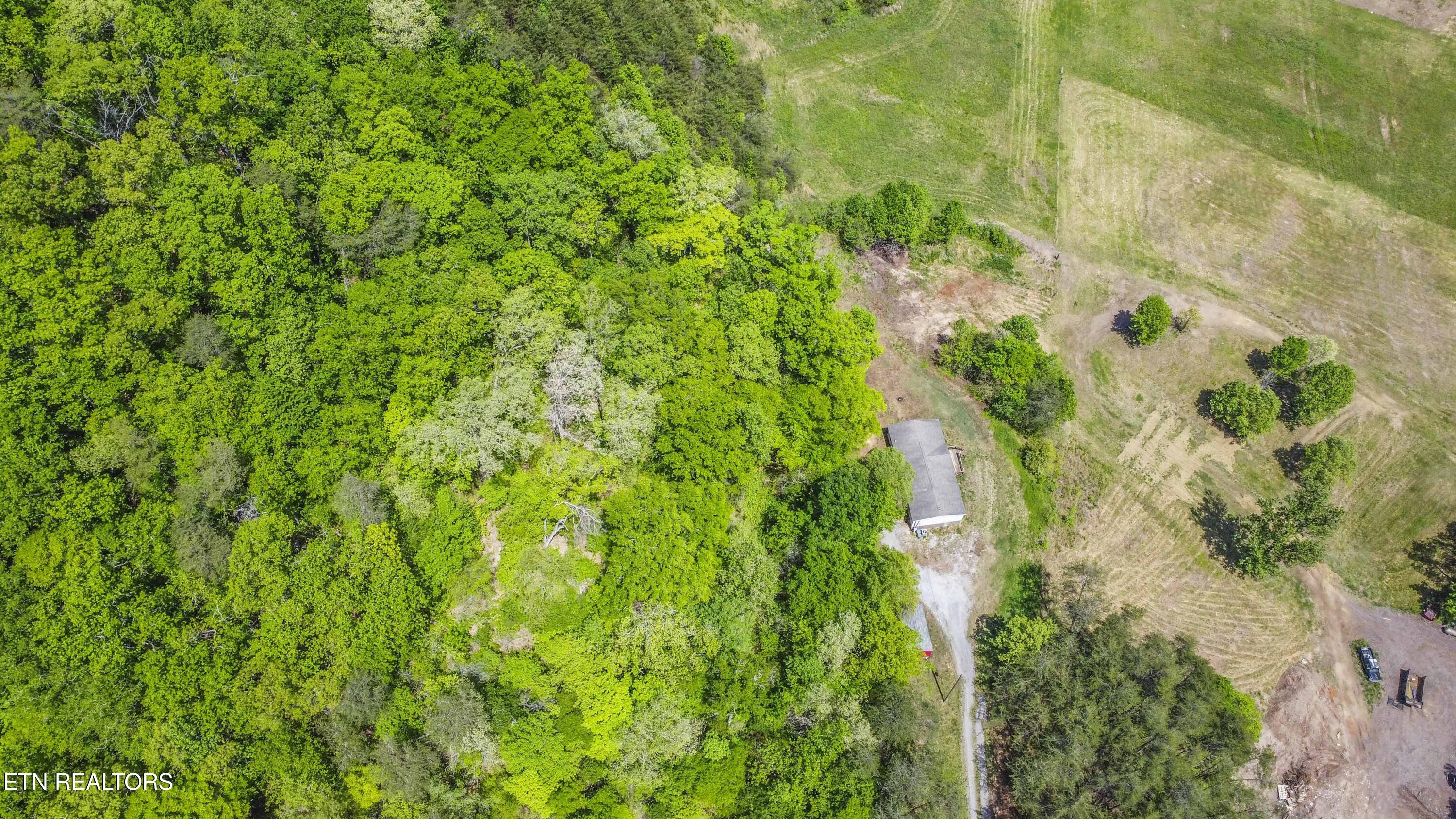 629 Yarnell Road Clinton TN 37716