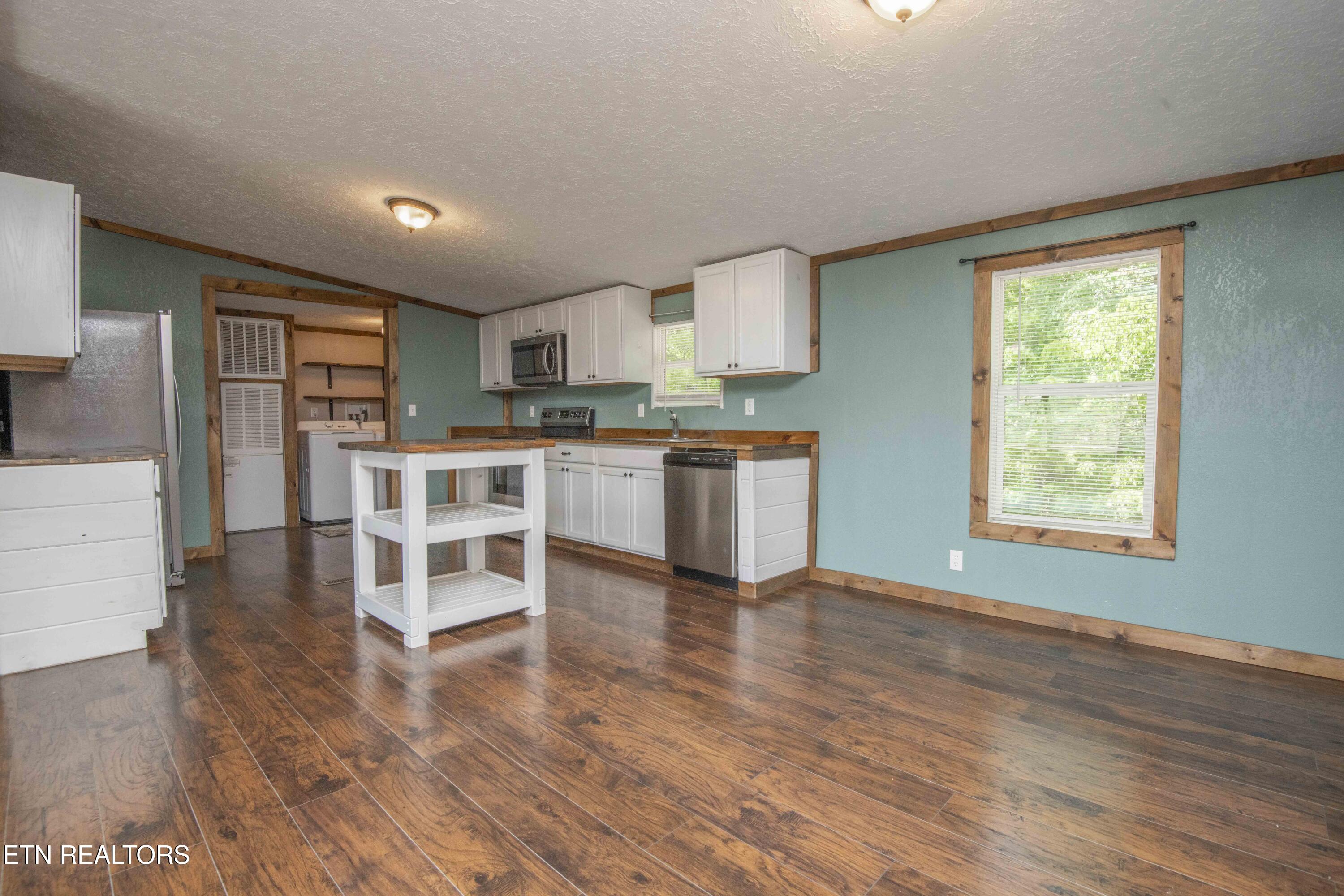 629 Yarnell Road Clinton TN 37716