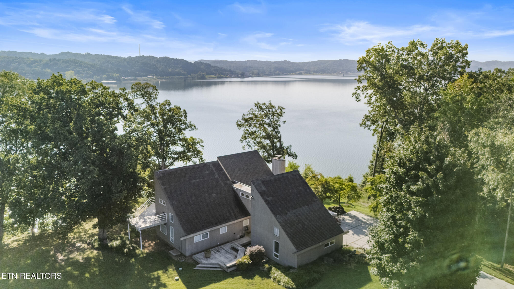3541 E Atherton Lane Baneberry TN 37890