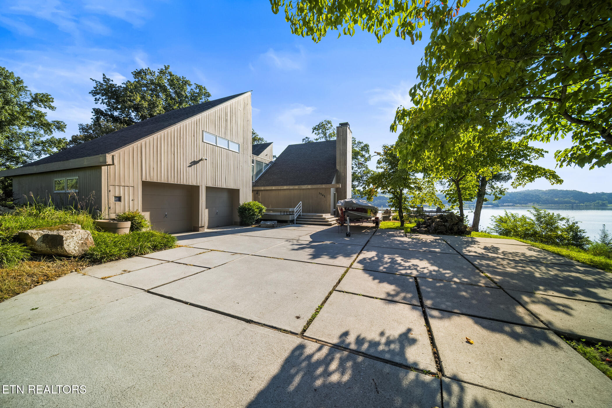 3541 E Atherton Lane Baneberry TN 37890