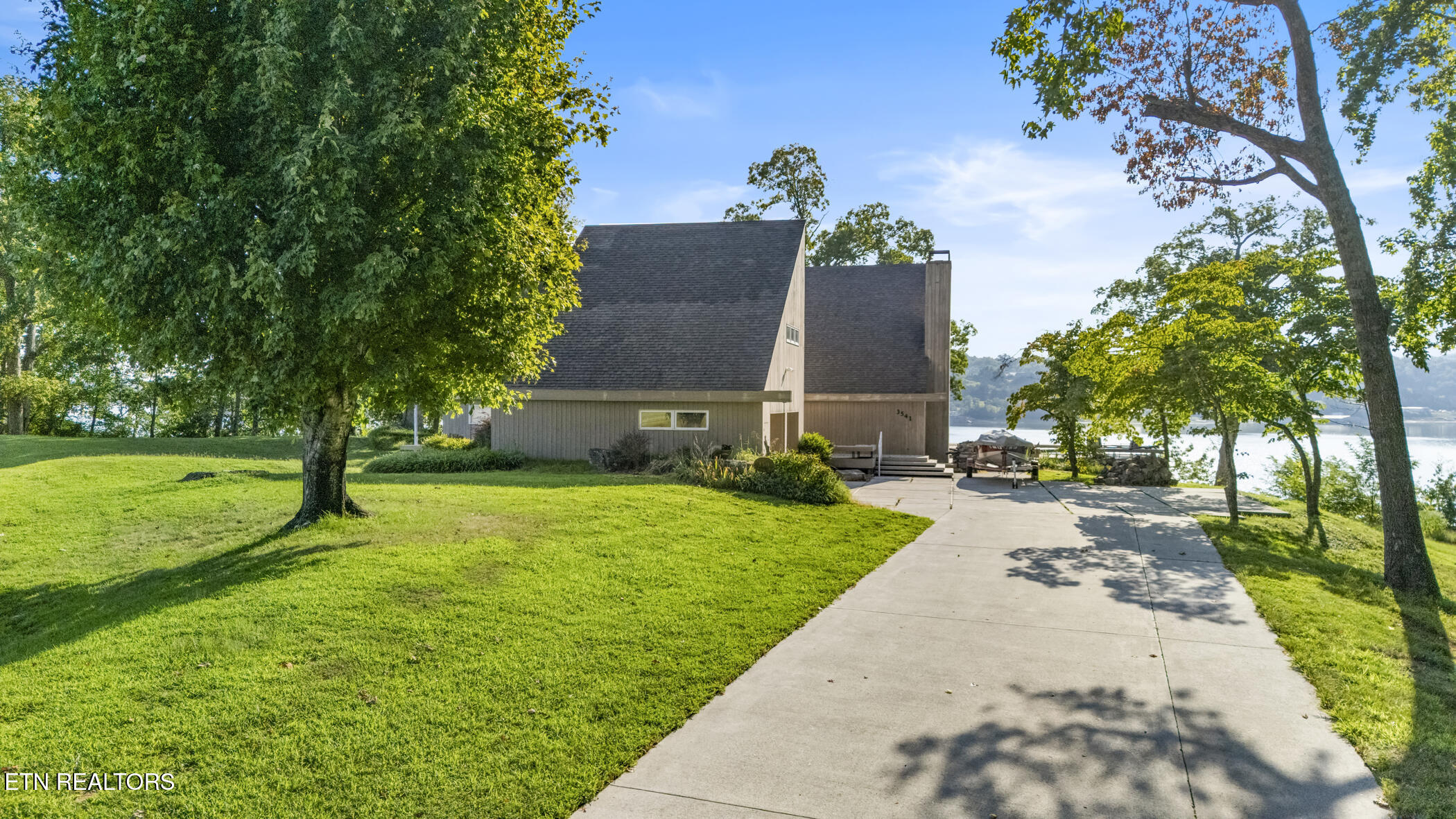 3541 E Atherton Lane Baneberry TN 37890