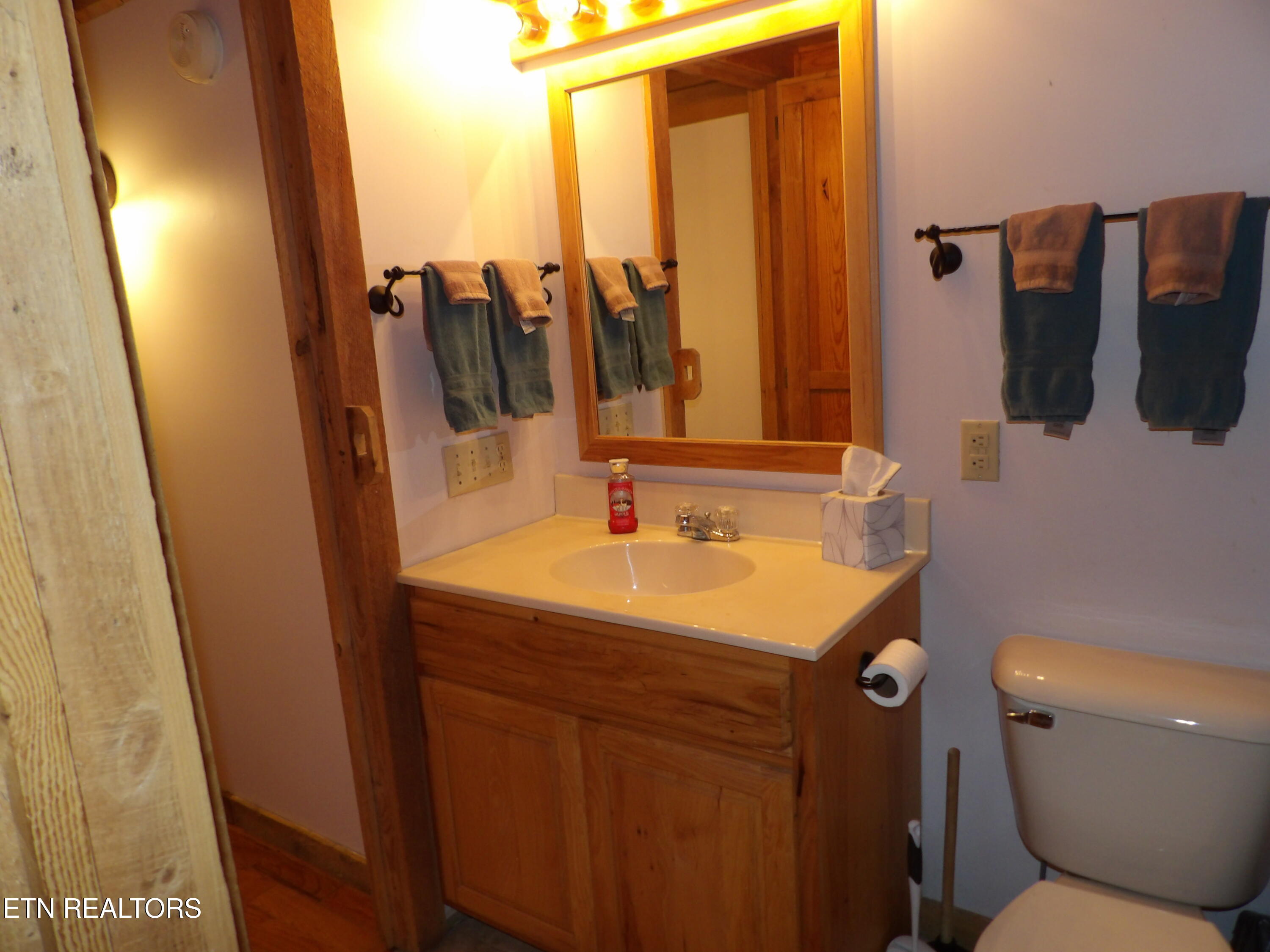 323 Beech Hollow Road Harrogate TN 37752