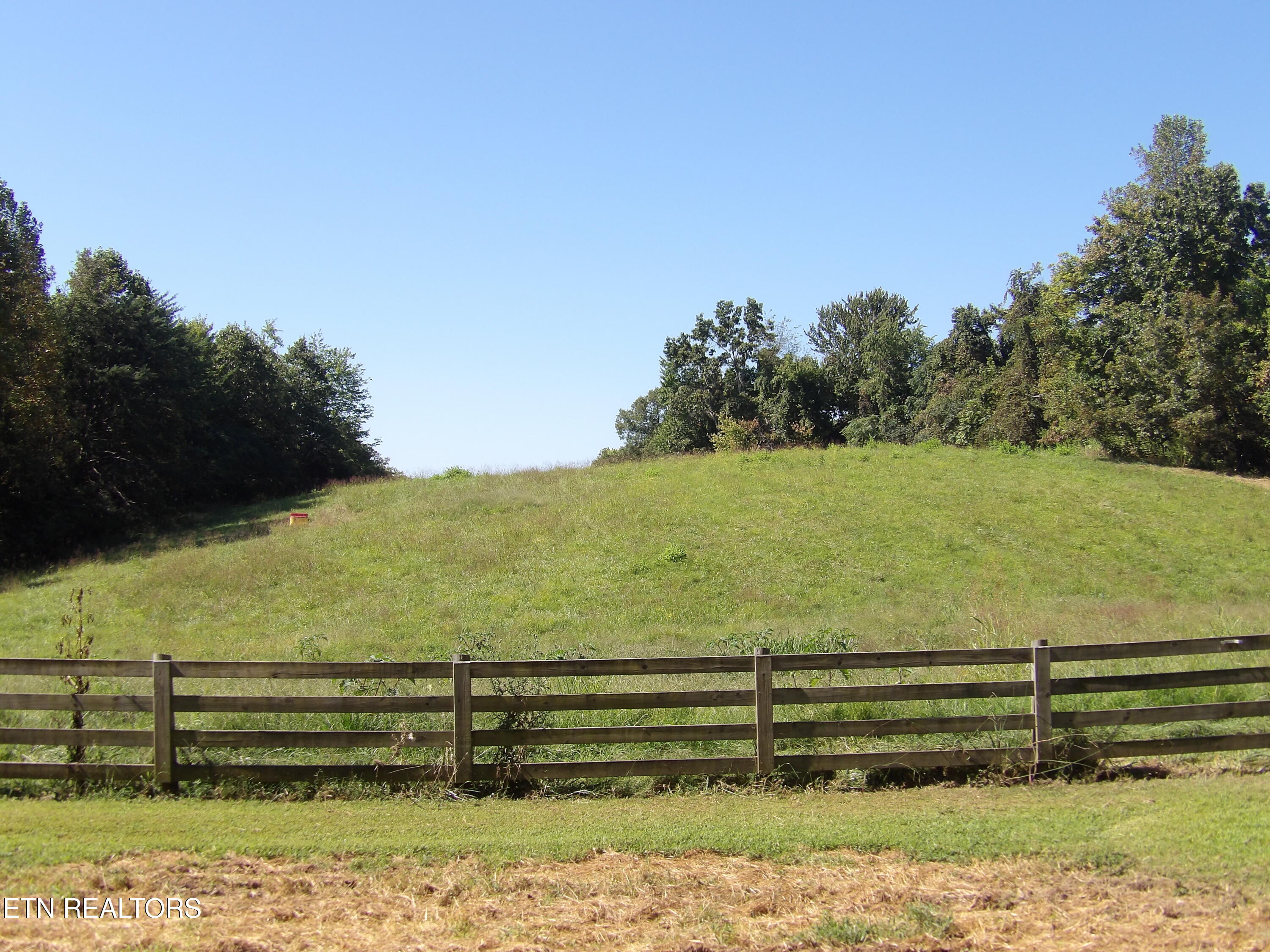 323 Beech Hollow Road Harrogate TN 37752