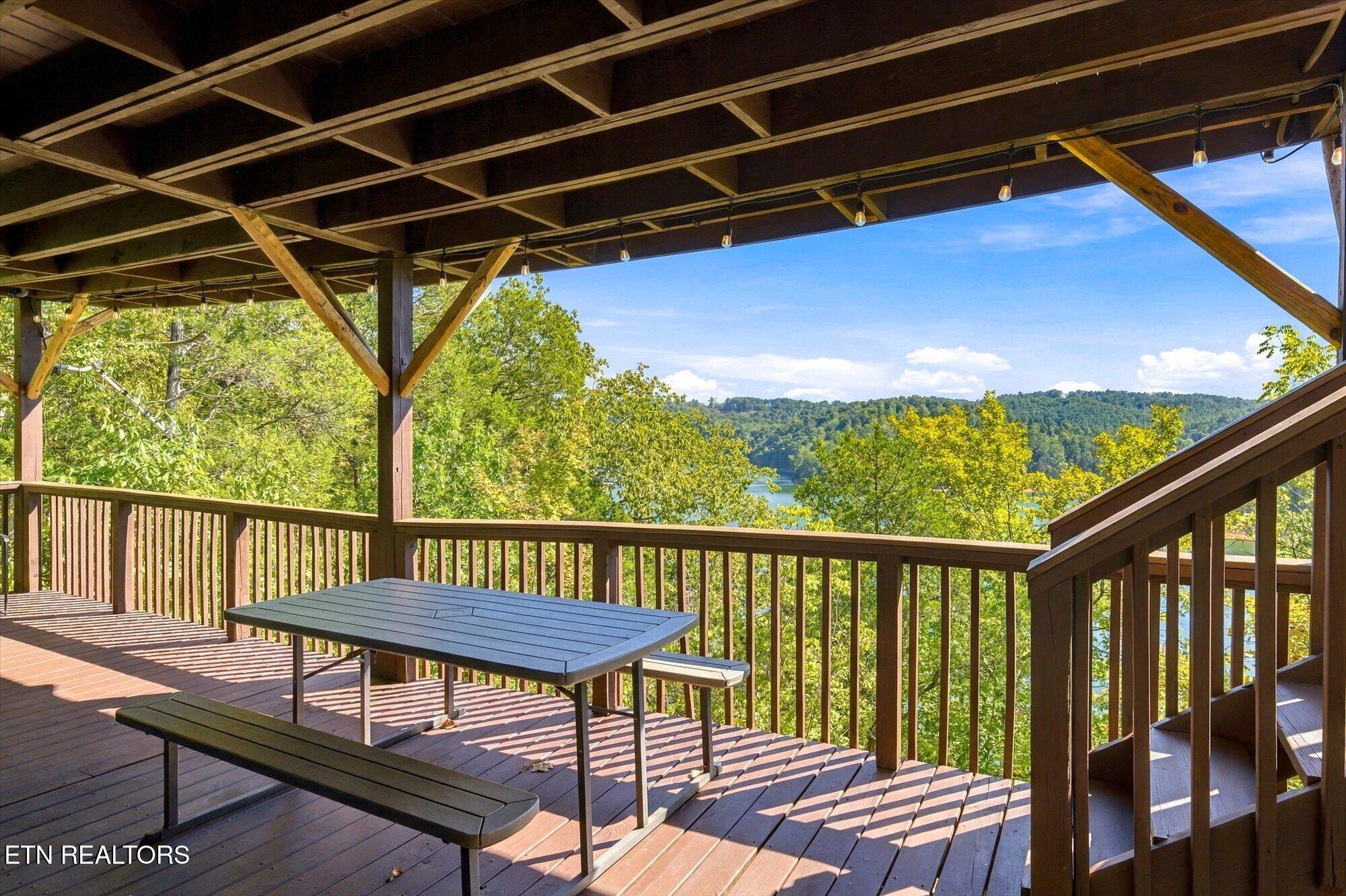 869 Flat Hollow Marina Road Speedwell TN 37870